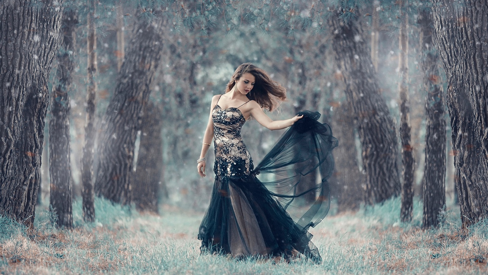 Wallpaper Girl in the forest, cold, winter 1920x1200 Picture, Image