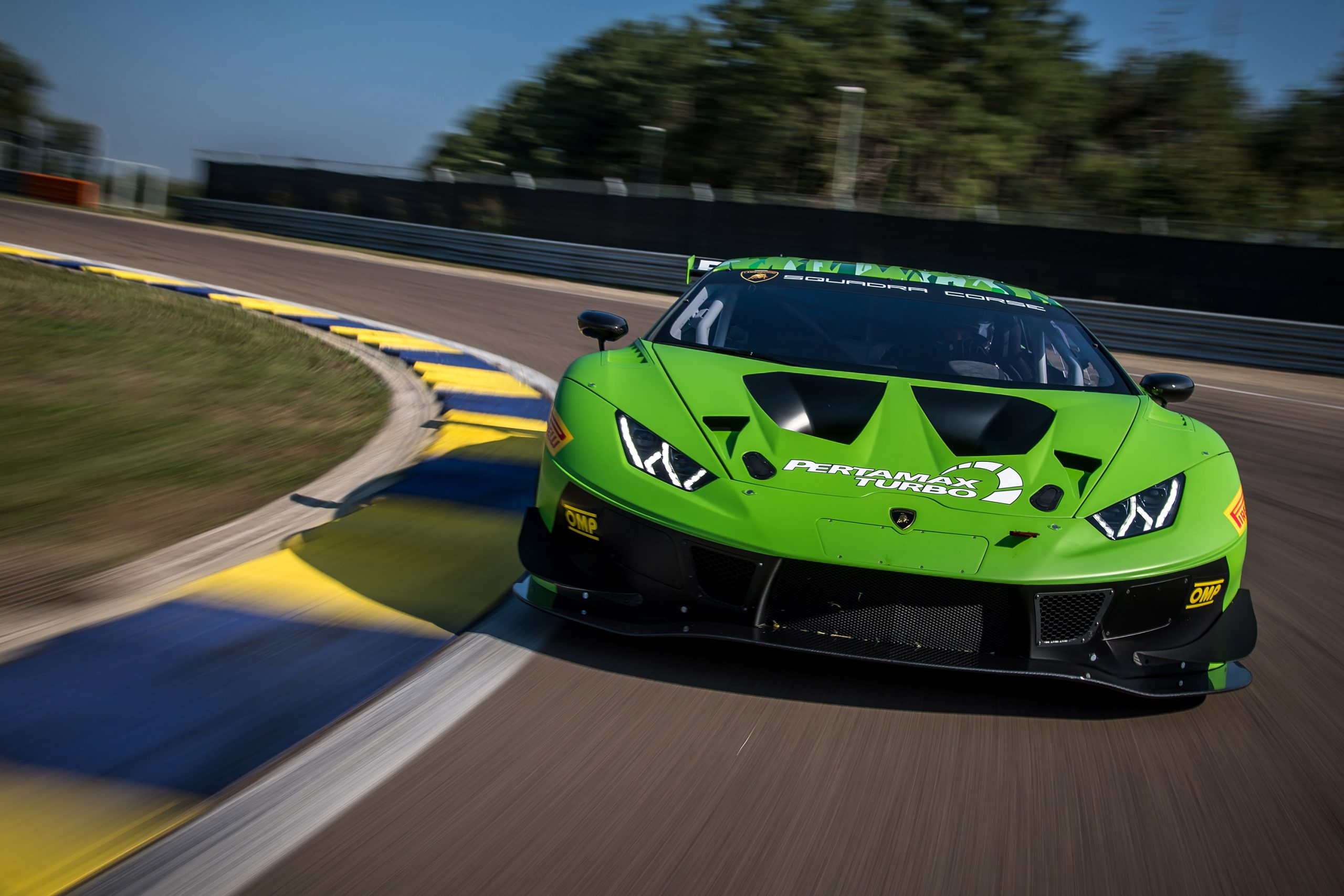 Lamborghini Huracán GT3 Evo Wallpaper