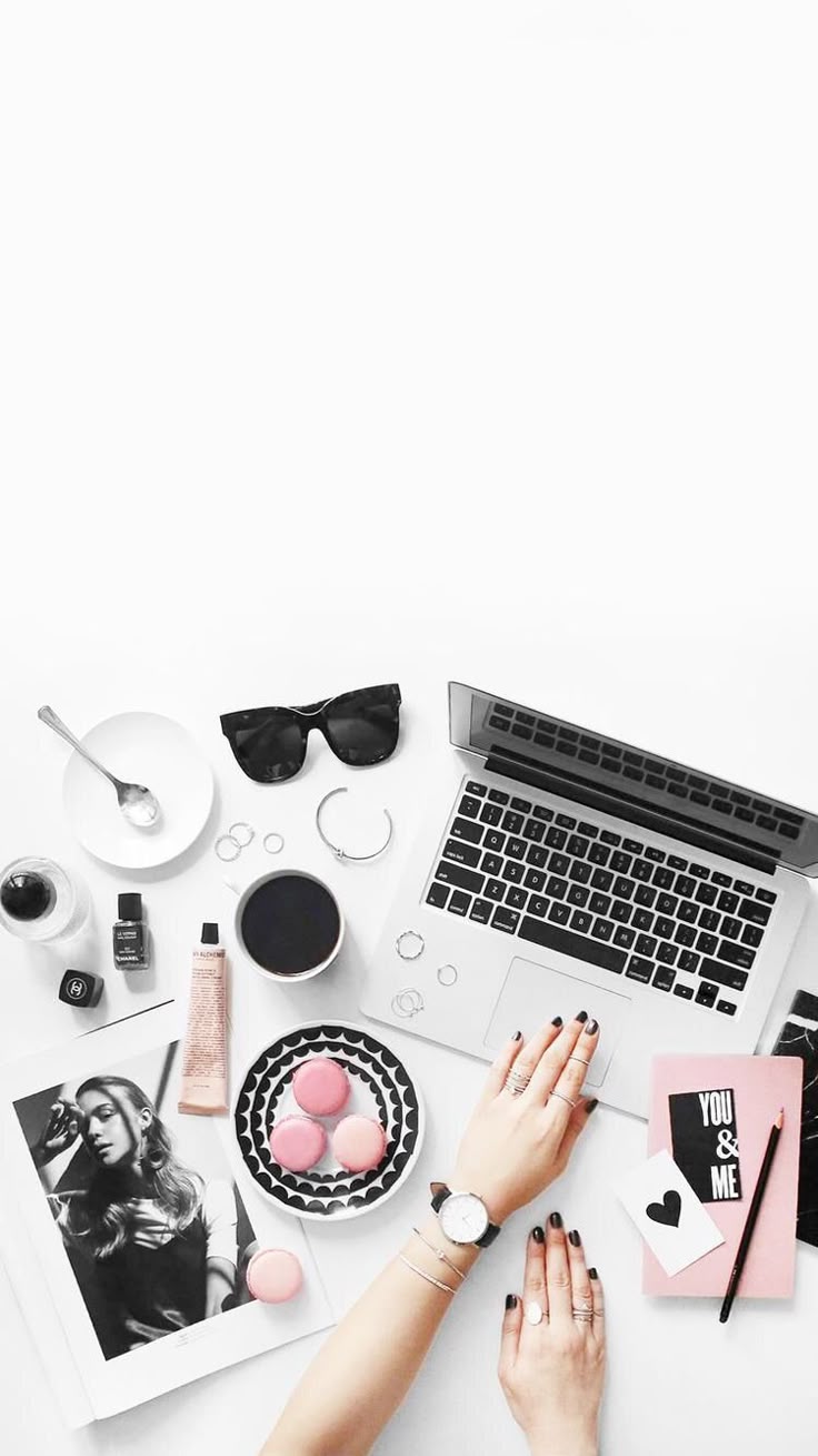 iPhone_wallpaper #iPhone #girly #chic