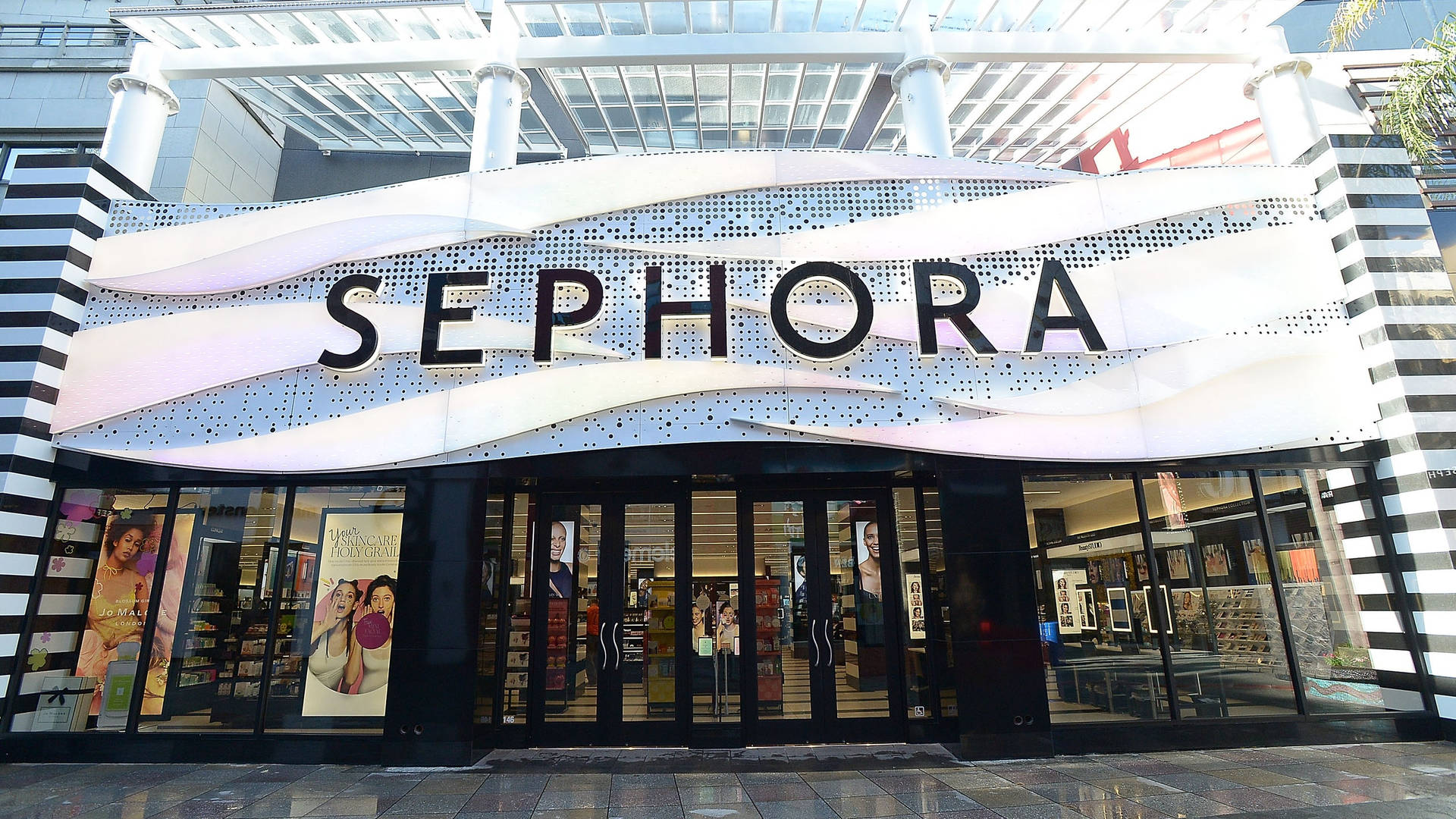 Download Sephora Store Branch Wallpaper