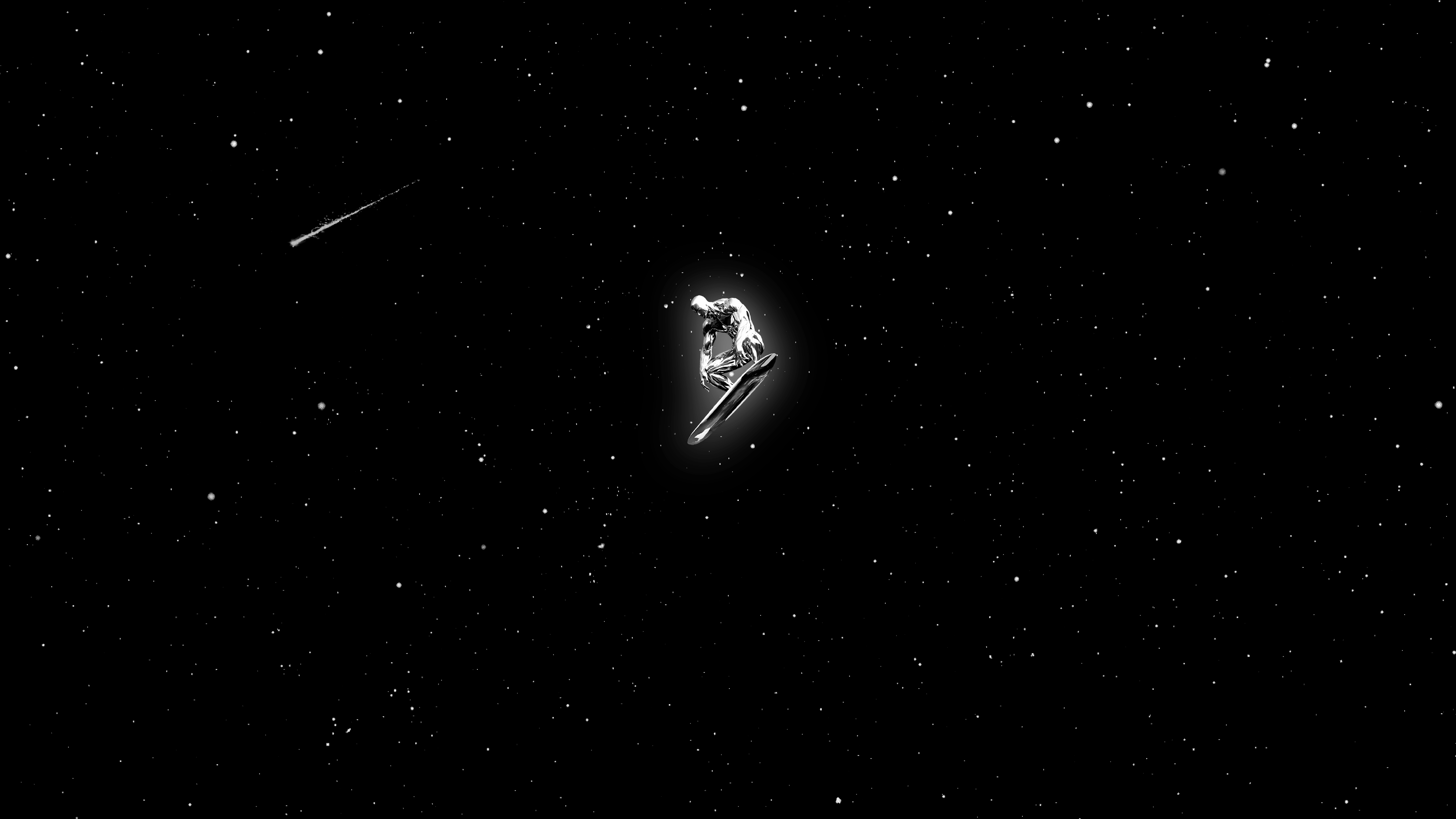 Silver Surfer observing [7680x4320]