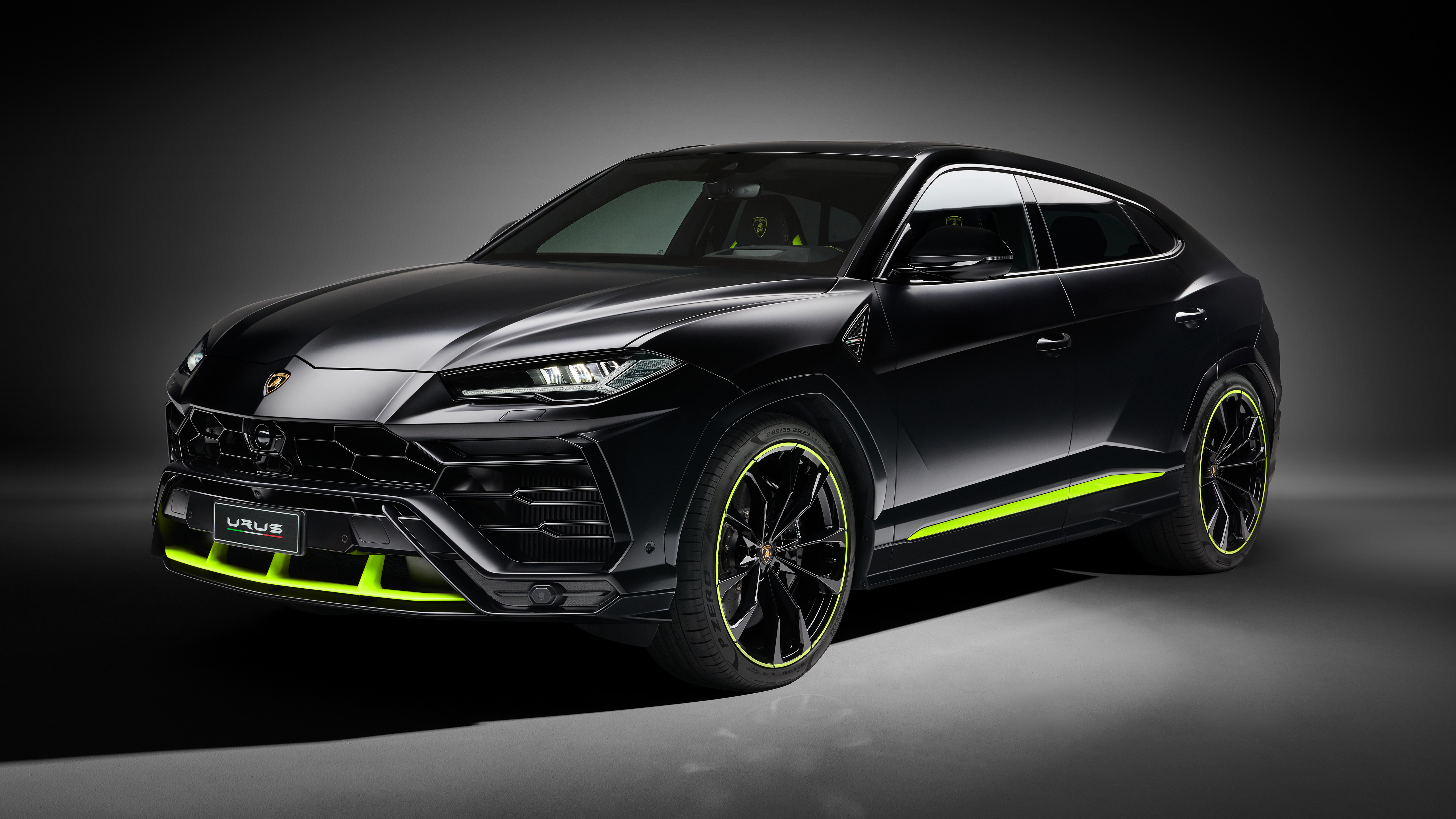 Black 2021 Lamborghini Urus Graphite Capsule 3 4K 5K HD Cars Wallpaper