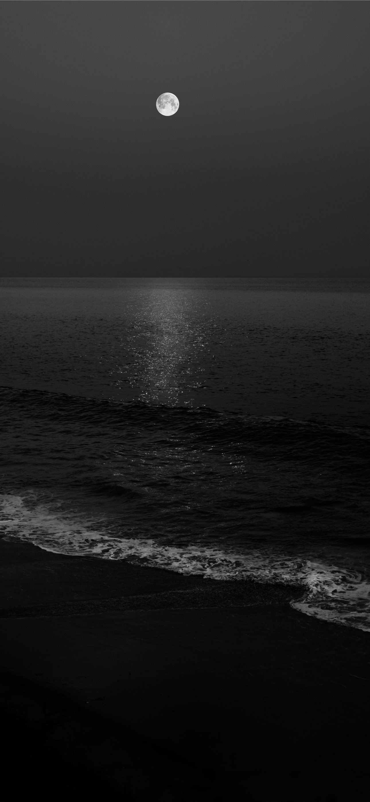 grayscale photo of ocean waves iPhone Wallpaper Free Download