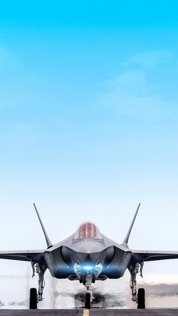Ten Sky High Wallpaper To Celebrate National Aviation Week