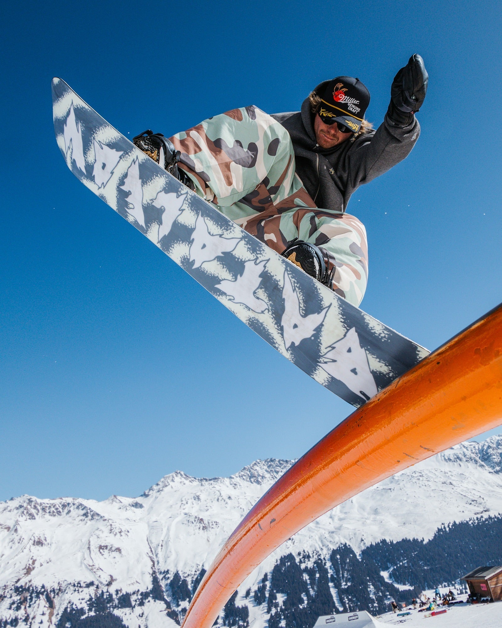 Why 3BT Snowboards Are The Best For Buttering