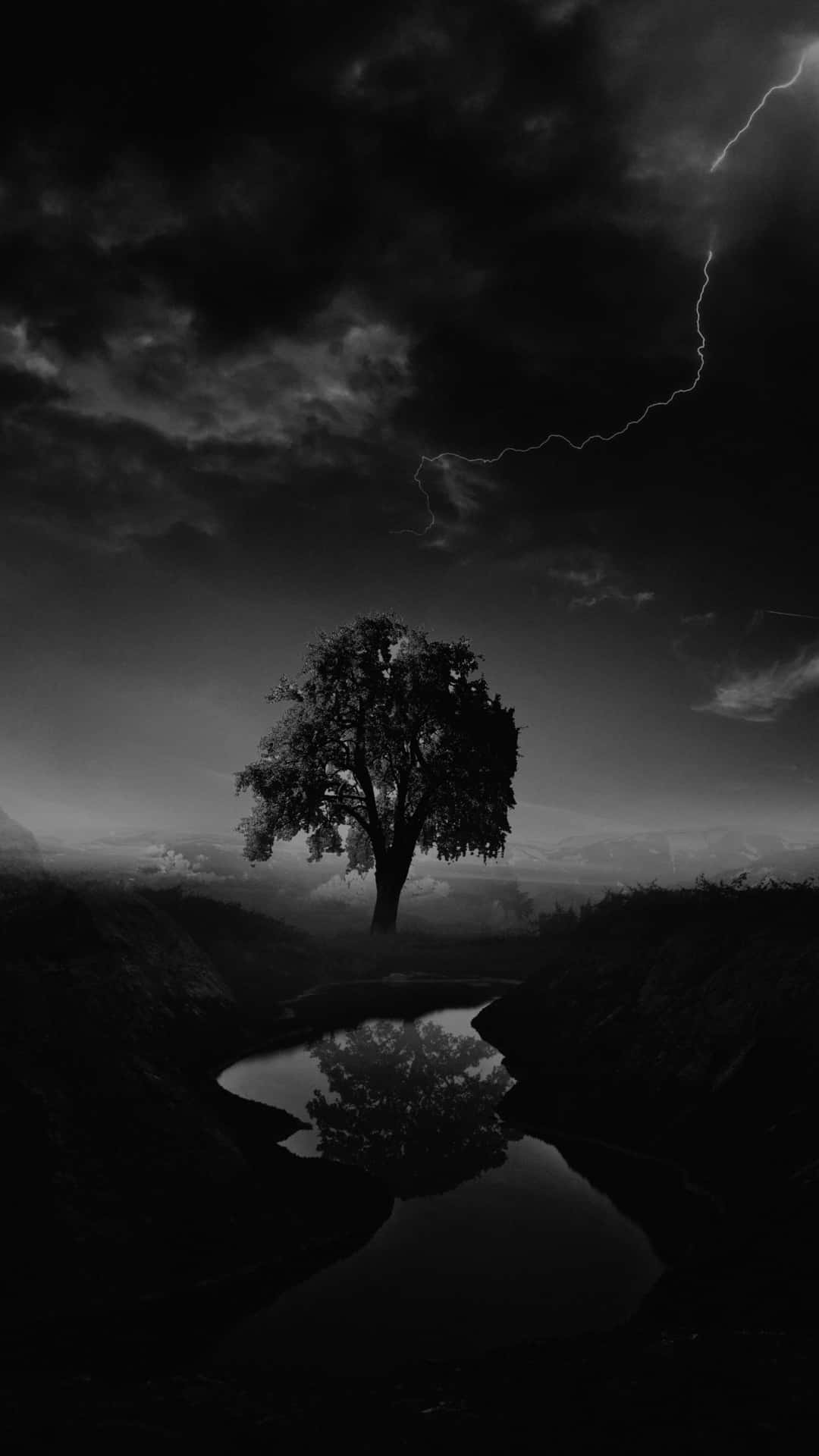 Download iPhone 16 Pro Night Mode Wallpaper