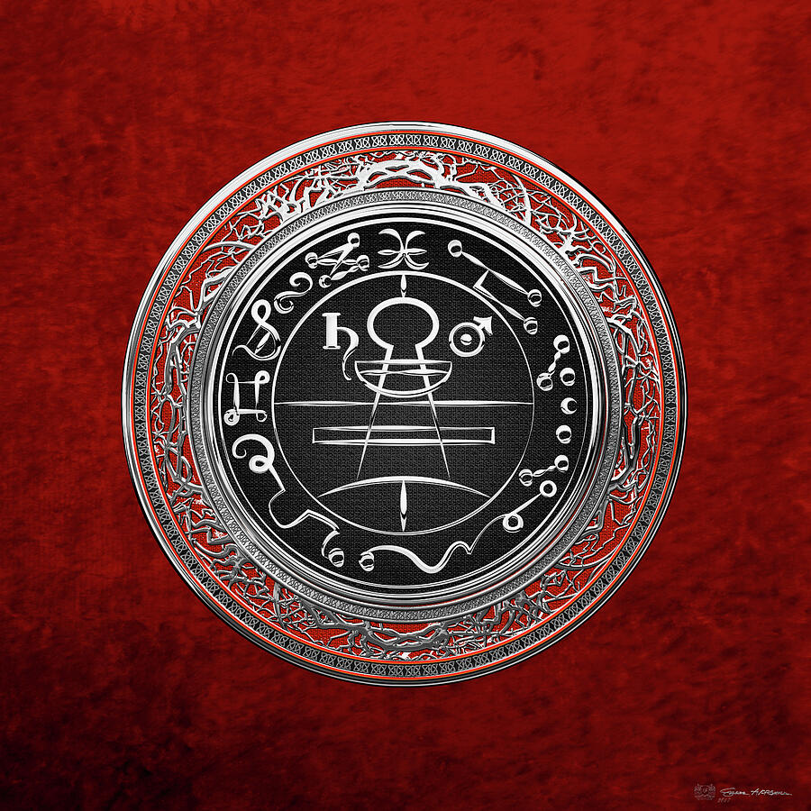 Silver Seal of Solomon Key of Solomon on Red Velvet