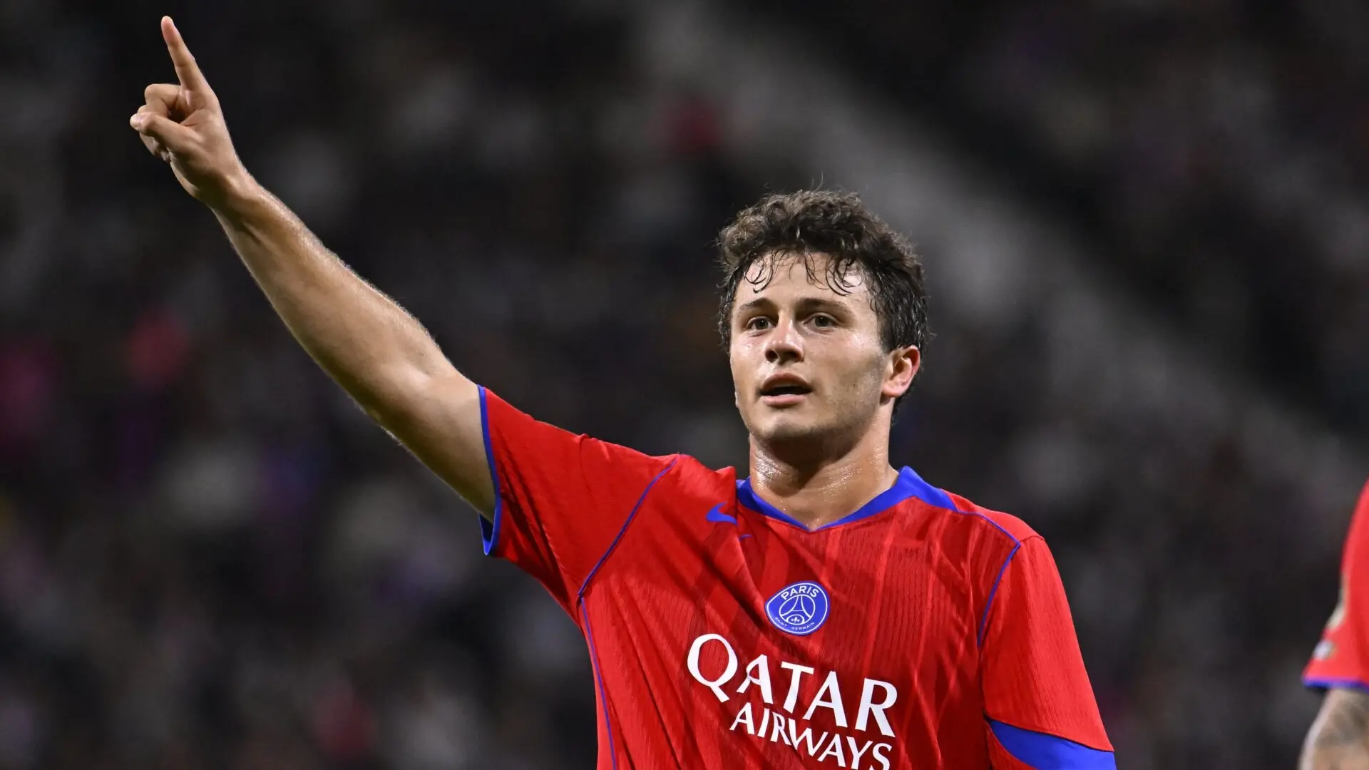 João Neves Não Pensa Na Bola De Ouro, Mas Diz: «Será Sempre Bem Vinda Se Me For Entregue»