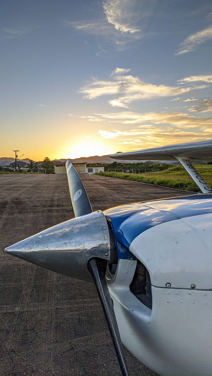 Cessna 150 Sunset