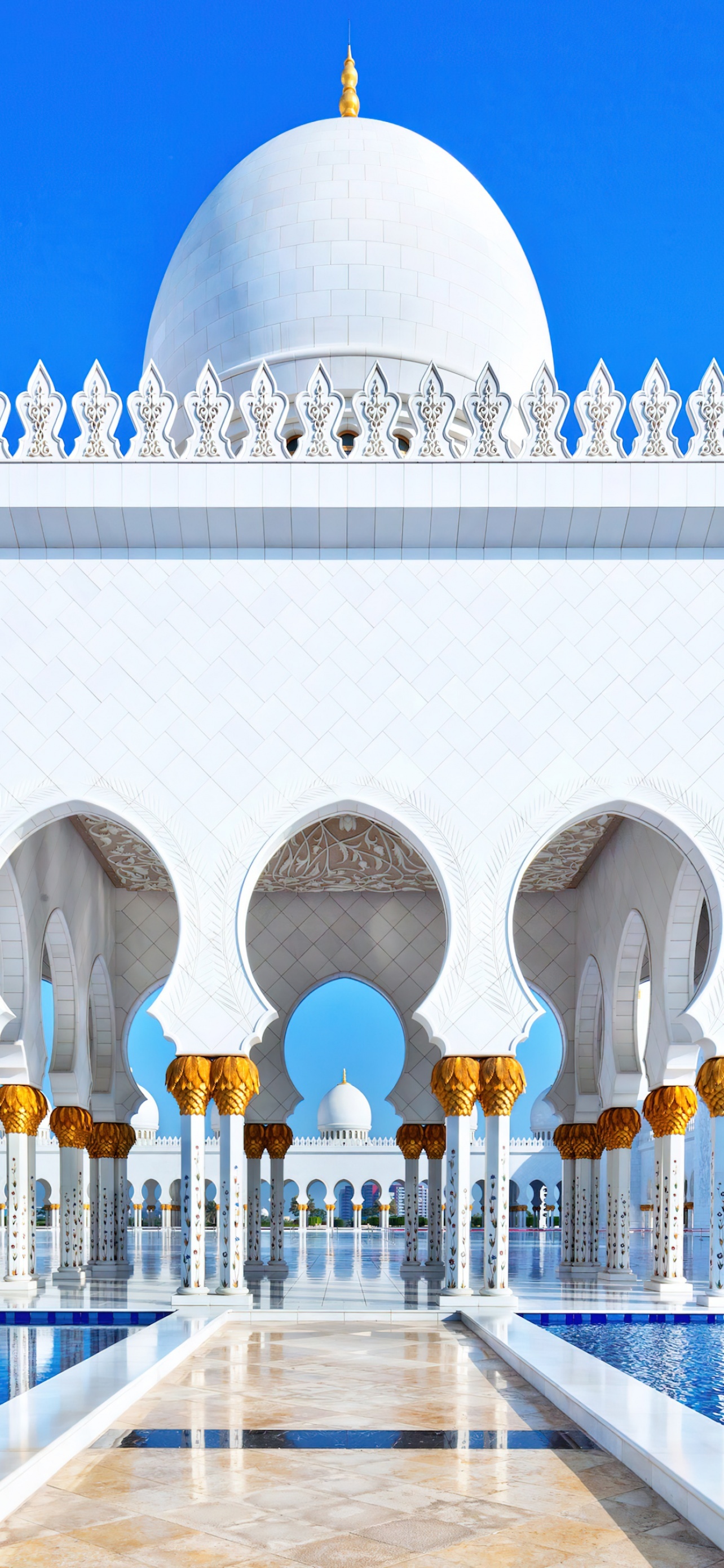 Sheikh Zayed Grand Temple White