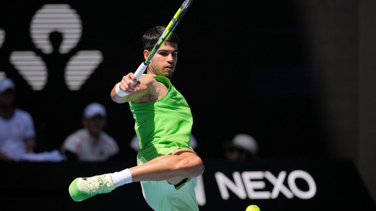 Serving it up, Carlos Alcaraz advances to the Australian Open quarterfinals - WRAL.com