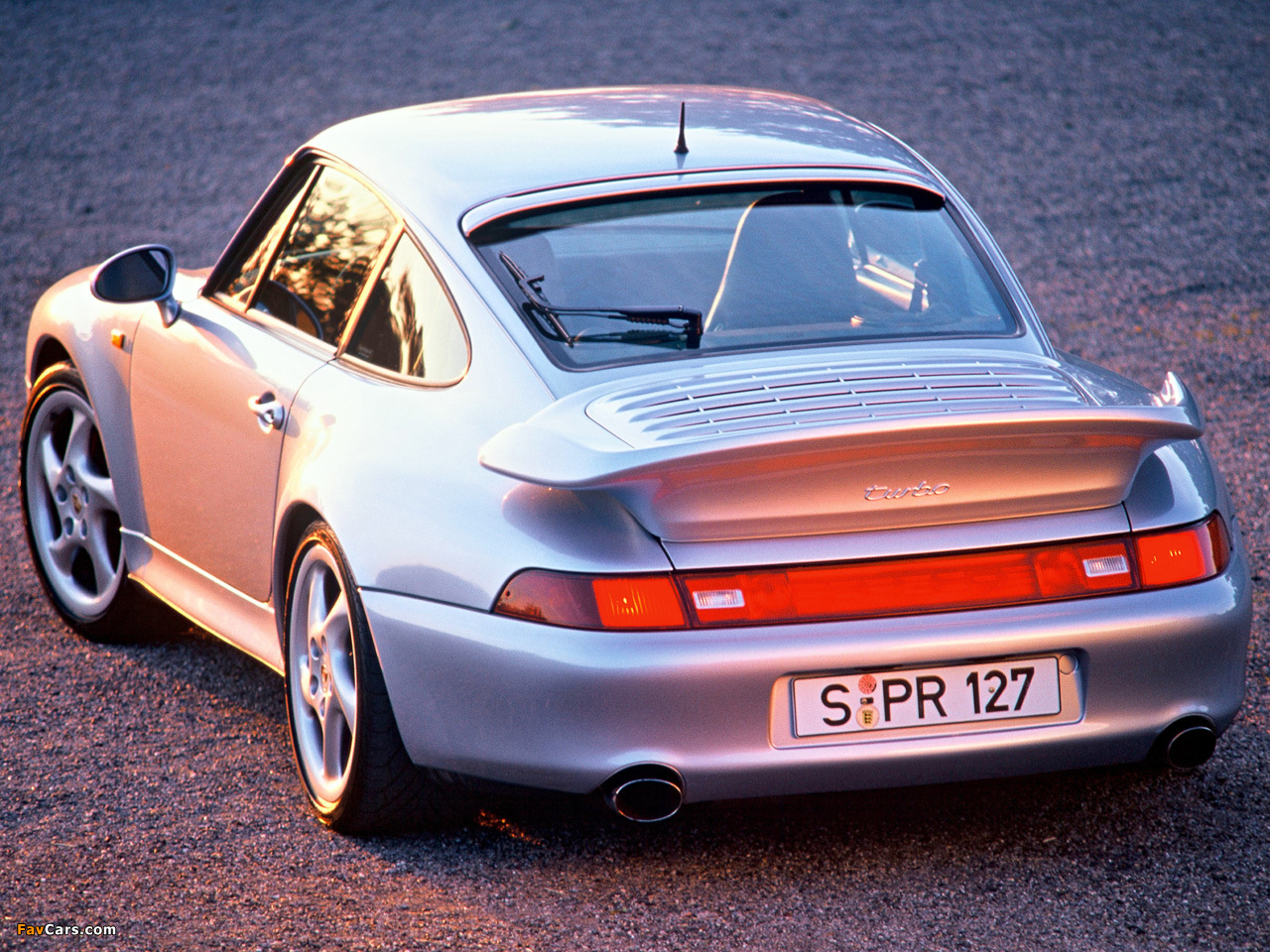 Porsche 911 Turbo 3.6 Coupe 1995–98 wallpaper (1280x960)