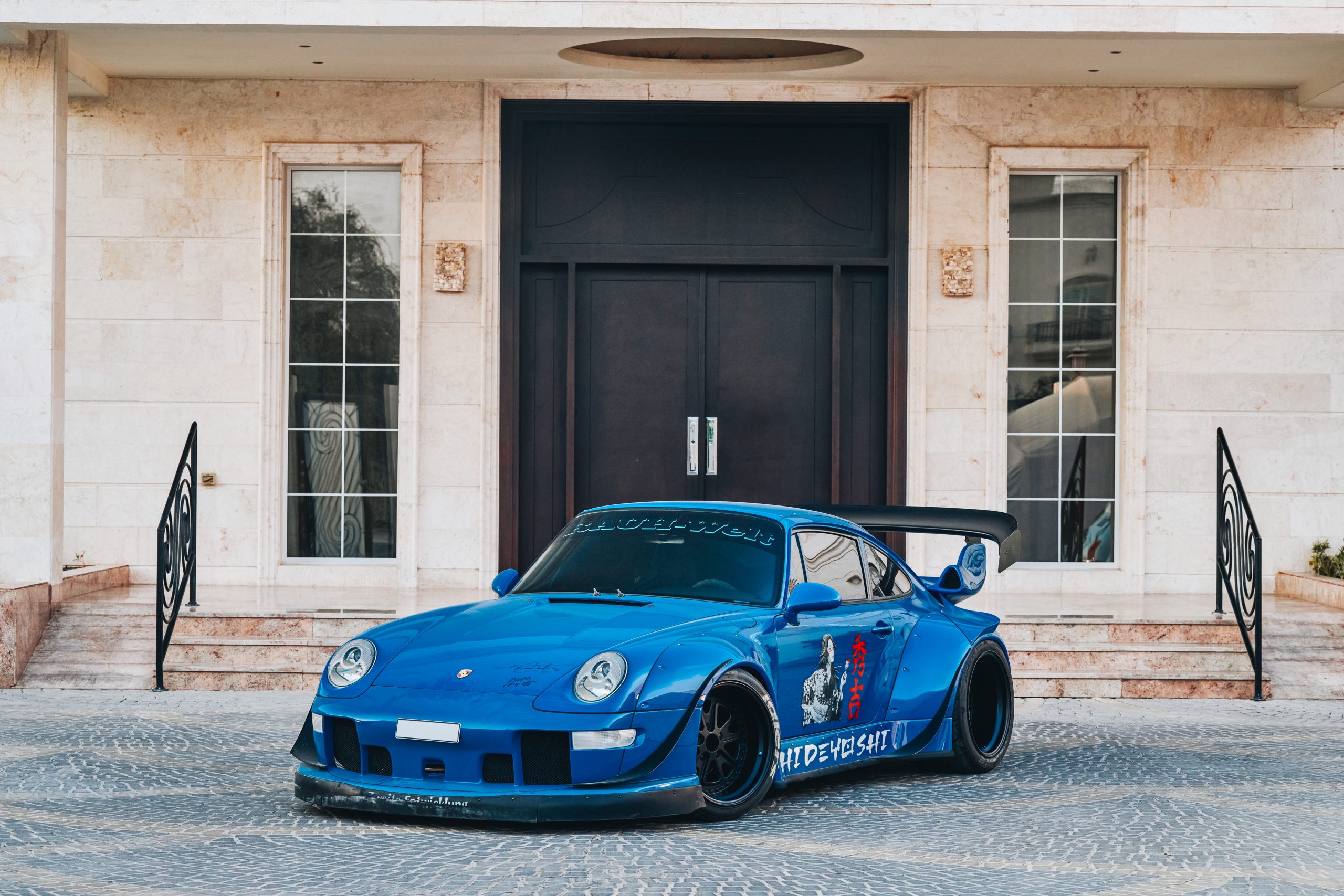 Porsche Of The Day: 1995 Porsche 911 Carrera Coupé