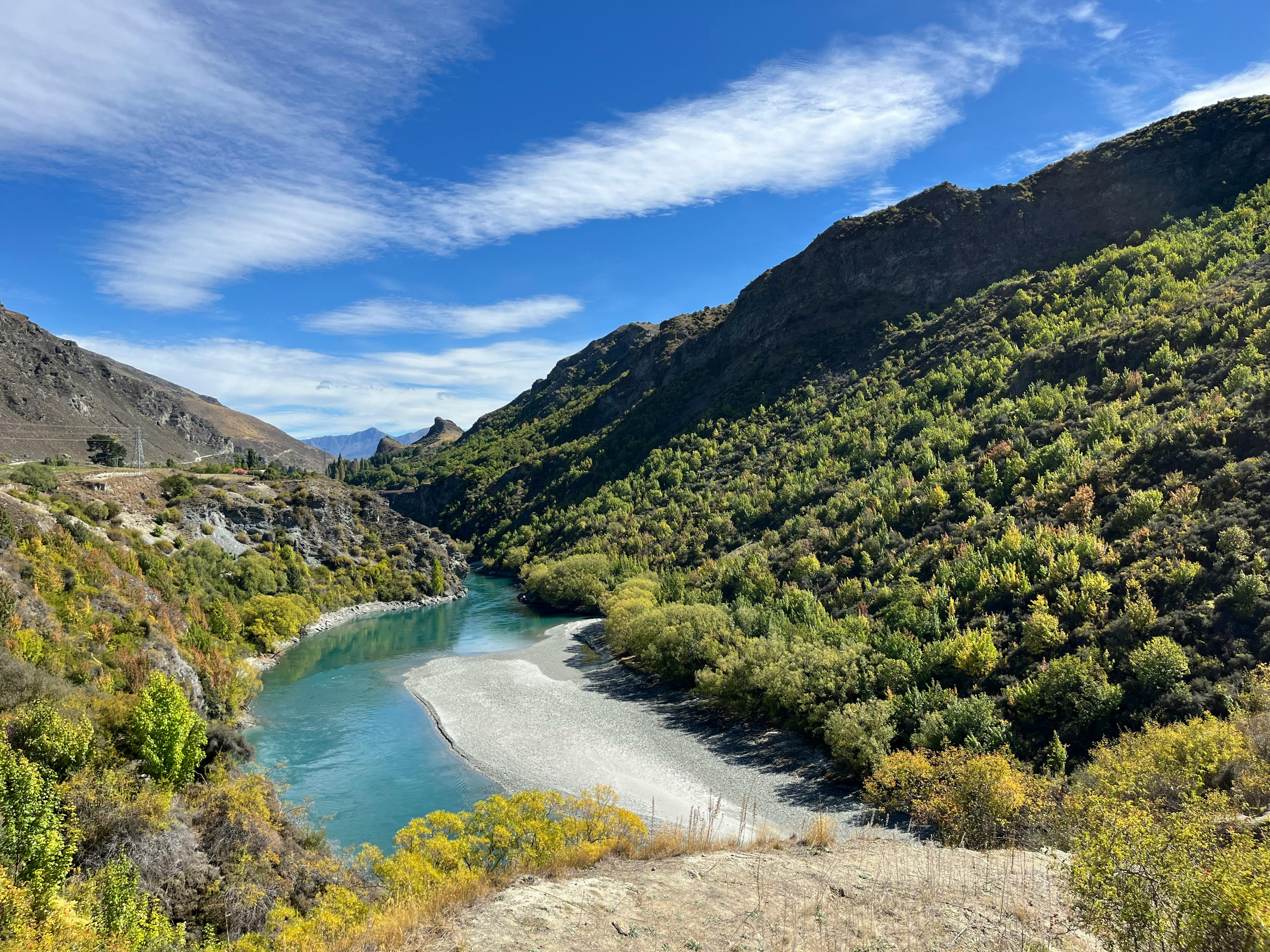 Scenic Mountain River in New Zealand Landscape · Free
