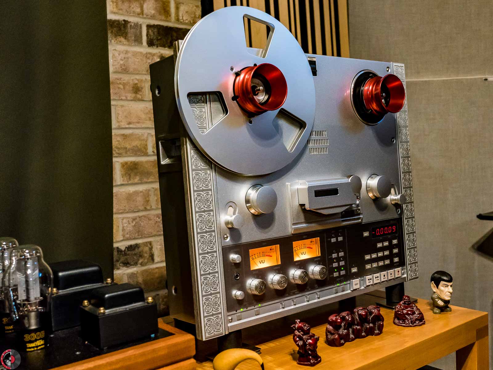 Does Reel To Reel Sound Better Than Vinyl?