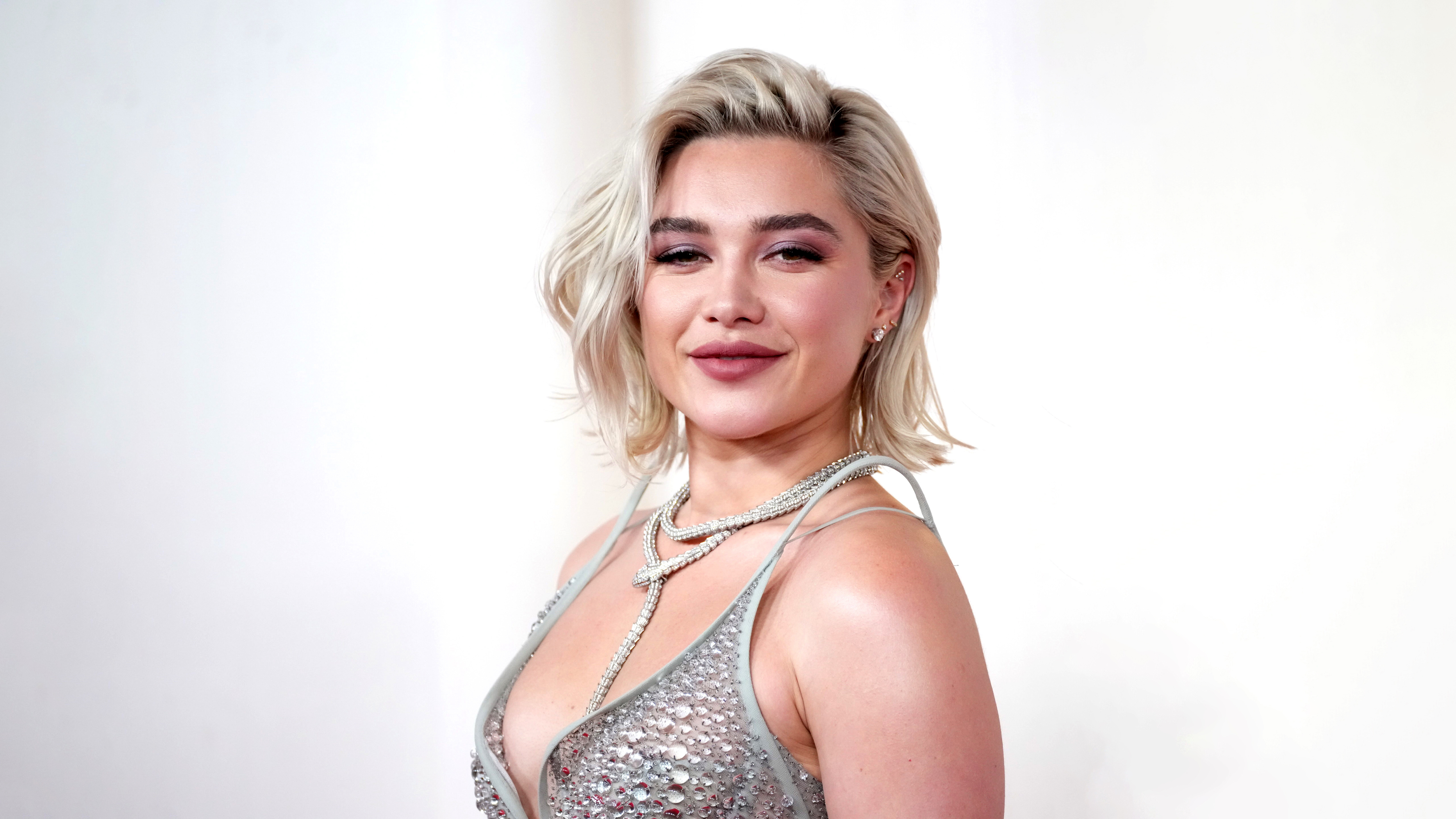 Florence Pugh Wallpaper and Background