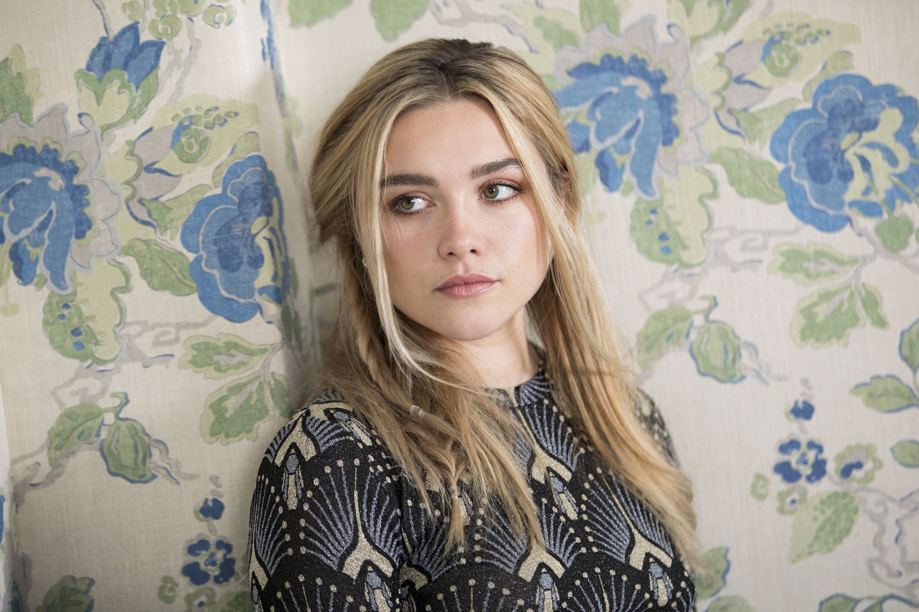 Download English Blonde Actress Celebrity Florence Pugh HD Wallpaper