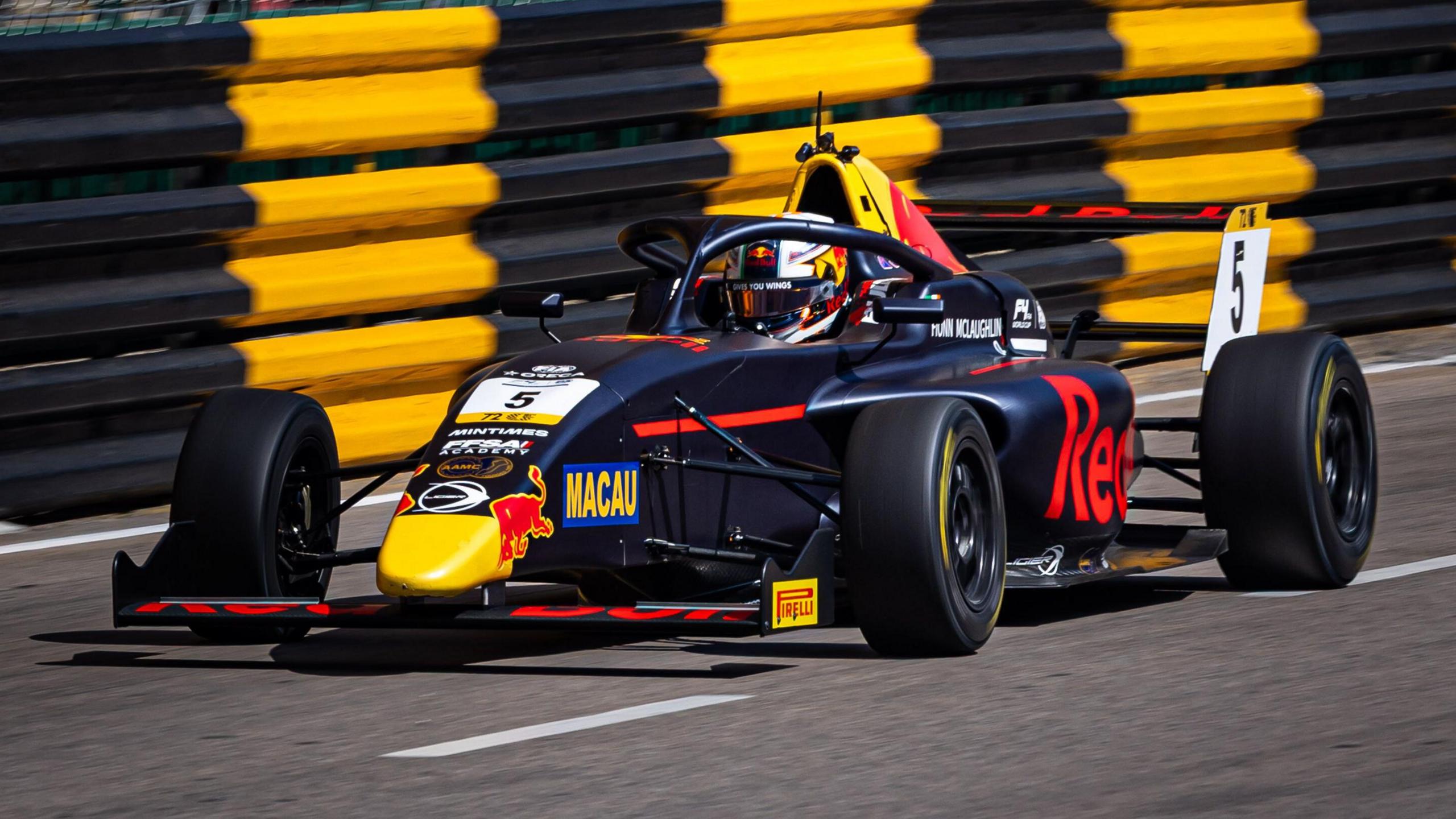 Macau Grand Prix: Fionn McLaughlin's Fightback Halted By Last Lap Crash