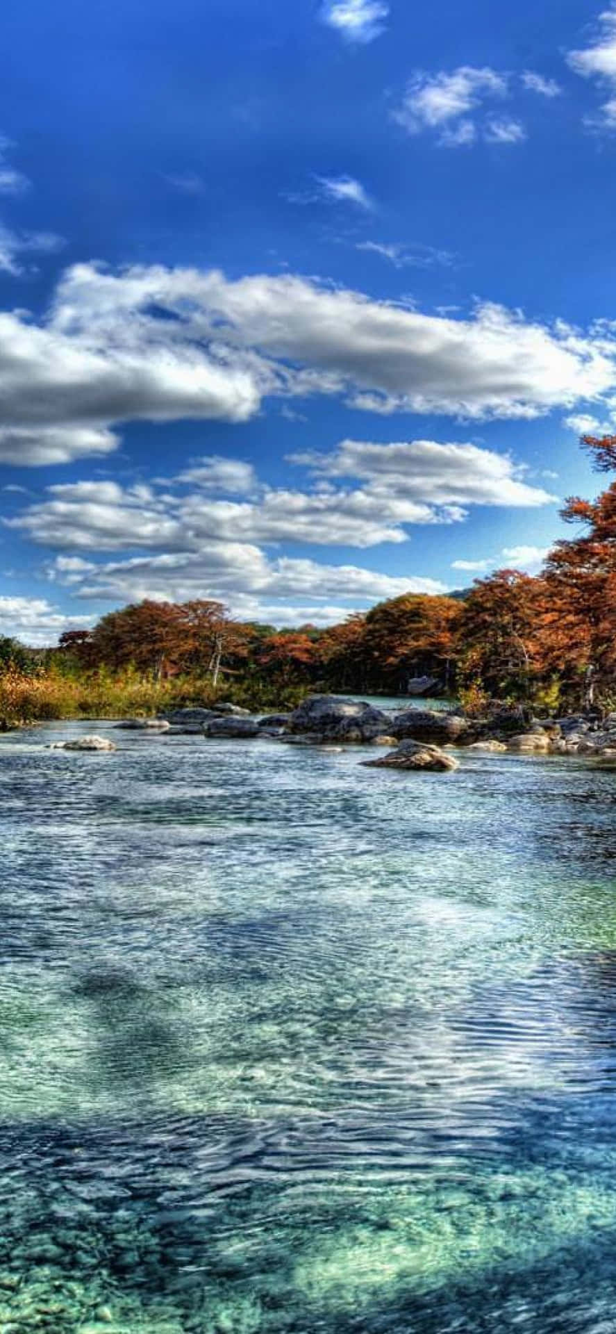 Download Texas iPhone White Clouds Lake Wallpaper