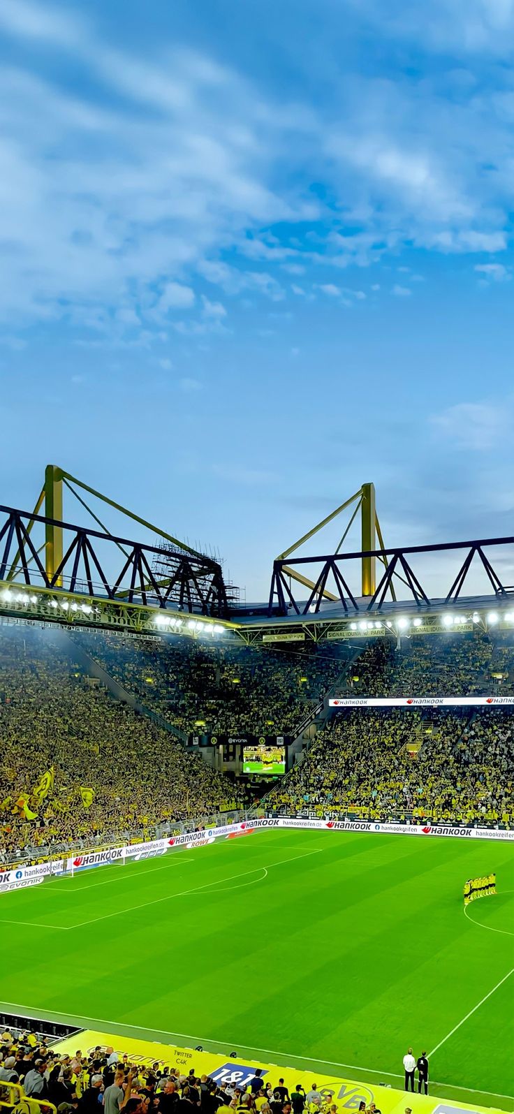 signal induna park Signal Iduna Park