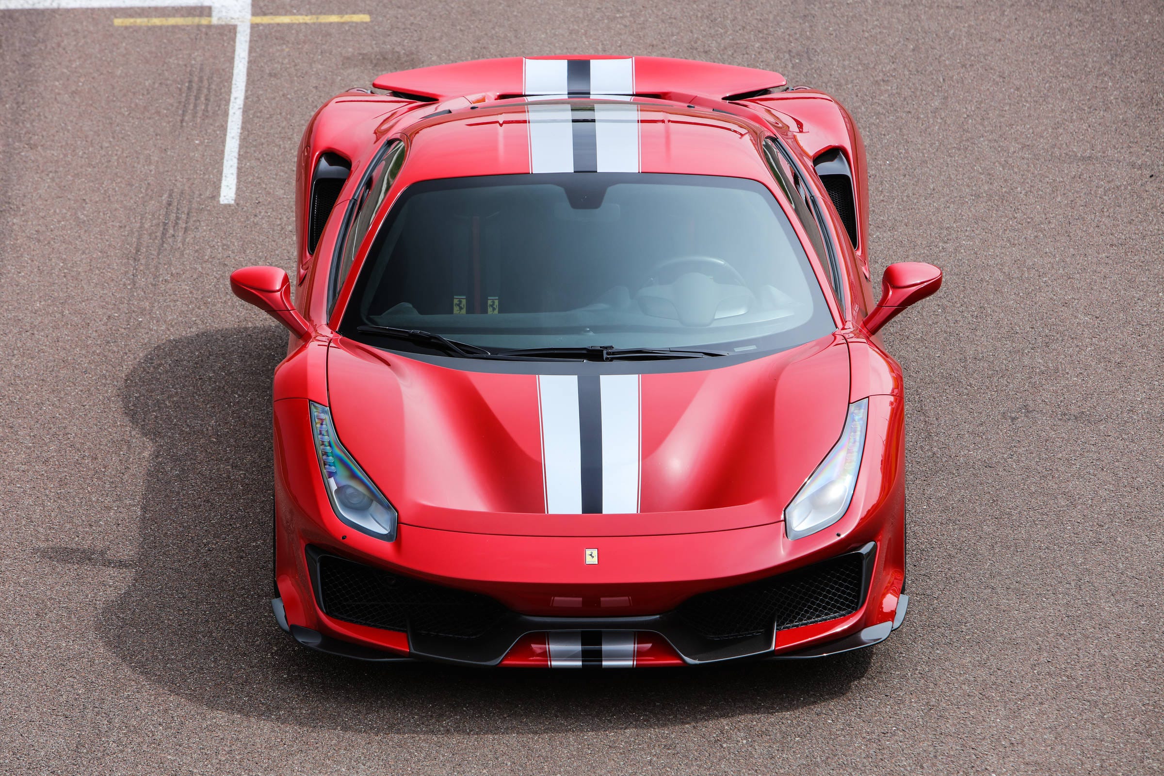 Gallery: 2019 Ferrari 488 Pista Exterior