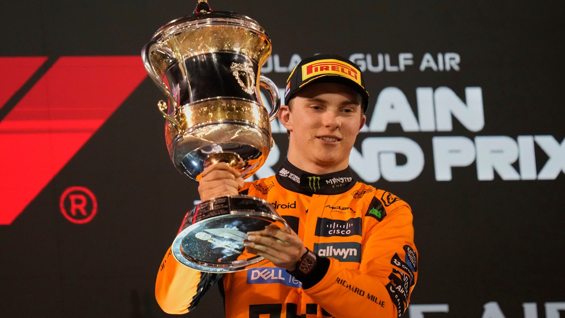 Oscar Piastri wins F1 Bahrain Grand Prix for McLaren