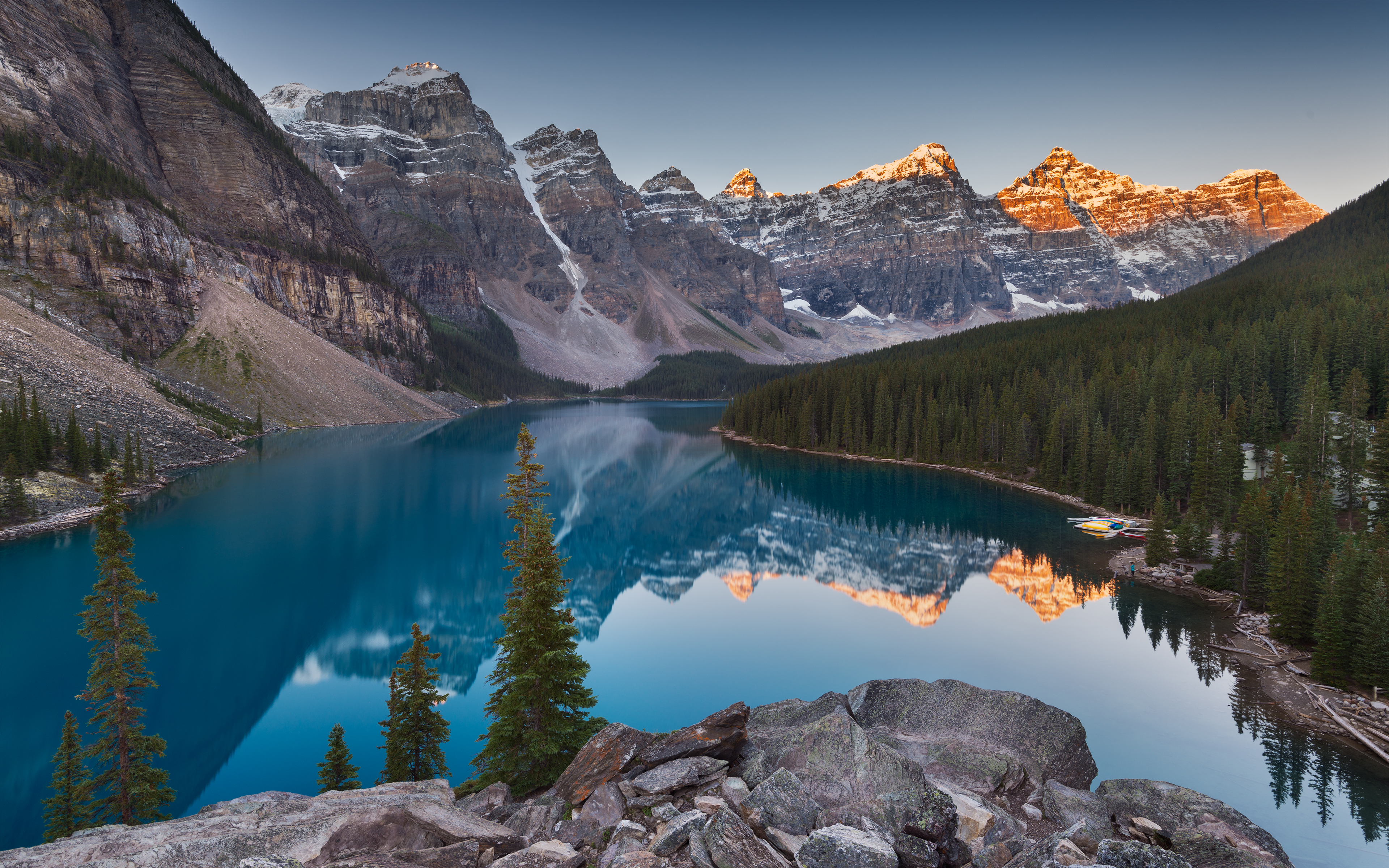 Moraine Lake Wallpaper 4K, Landscape, Sunrise, Mountains