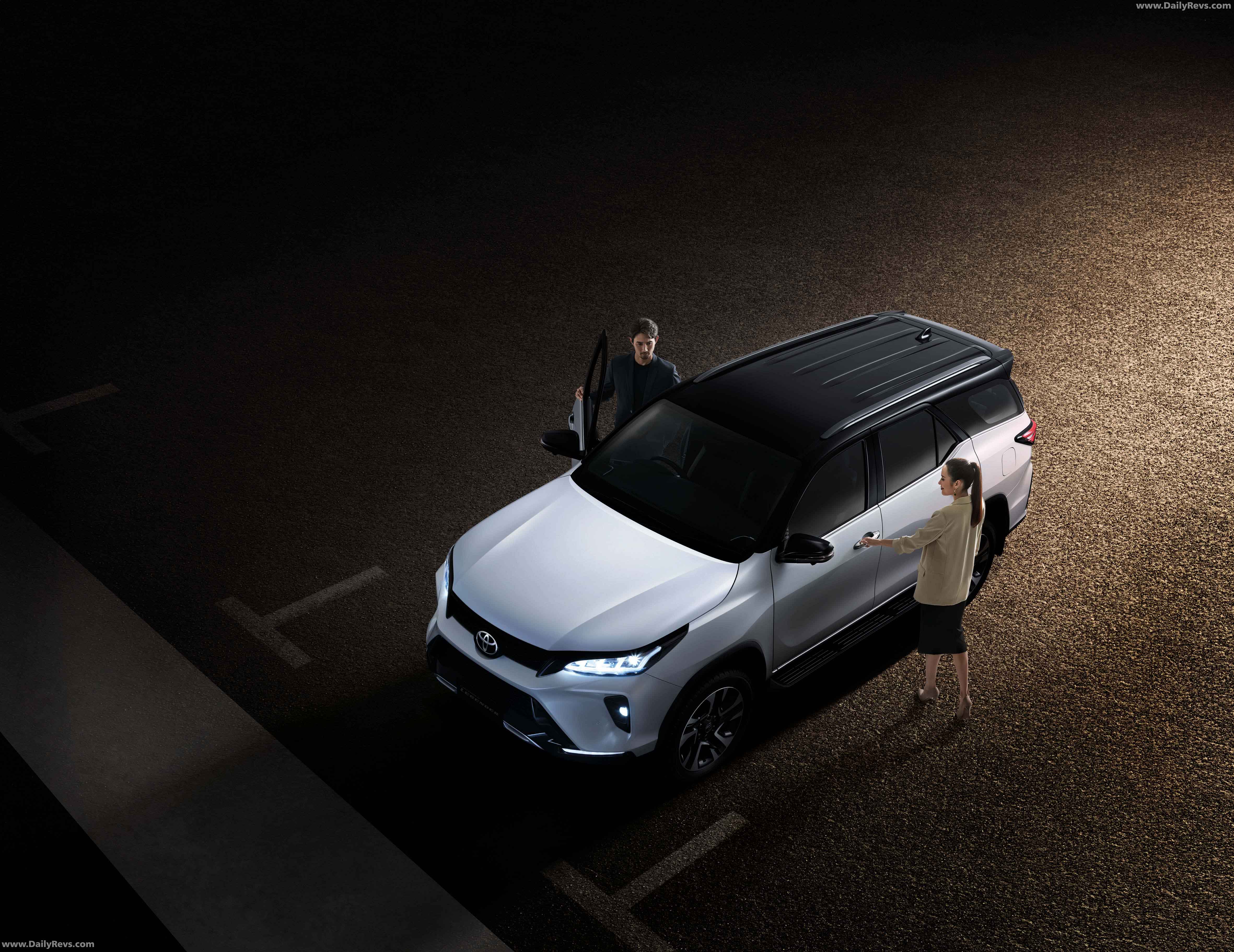 Toyota Fortuner Legender TH HD Photo, Videos, Specs, Features & Price