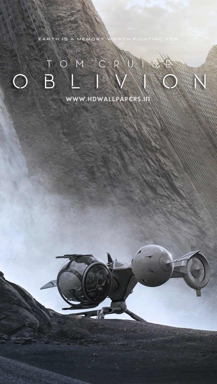 Tom Cruise in the movie Oblivion Wallpaper for iPhone and Mobile Phone