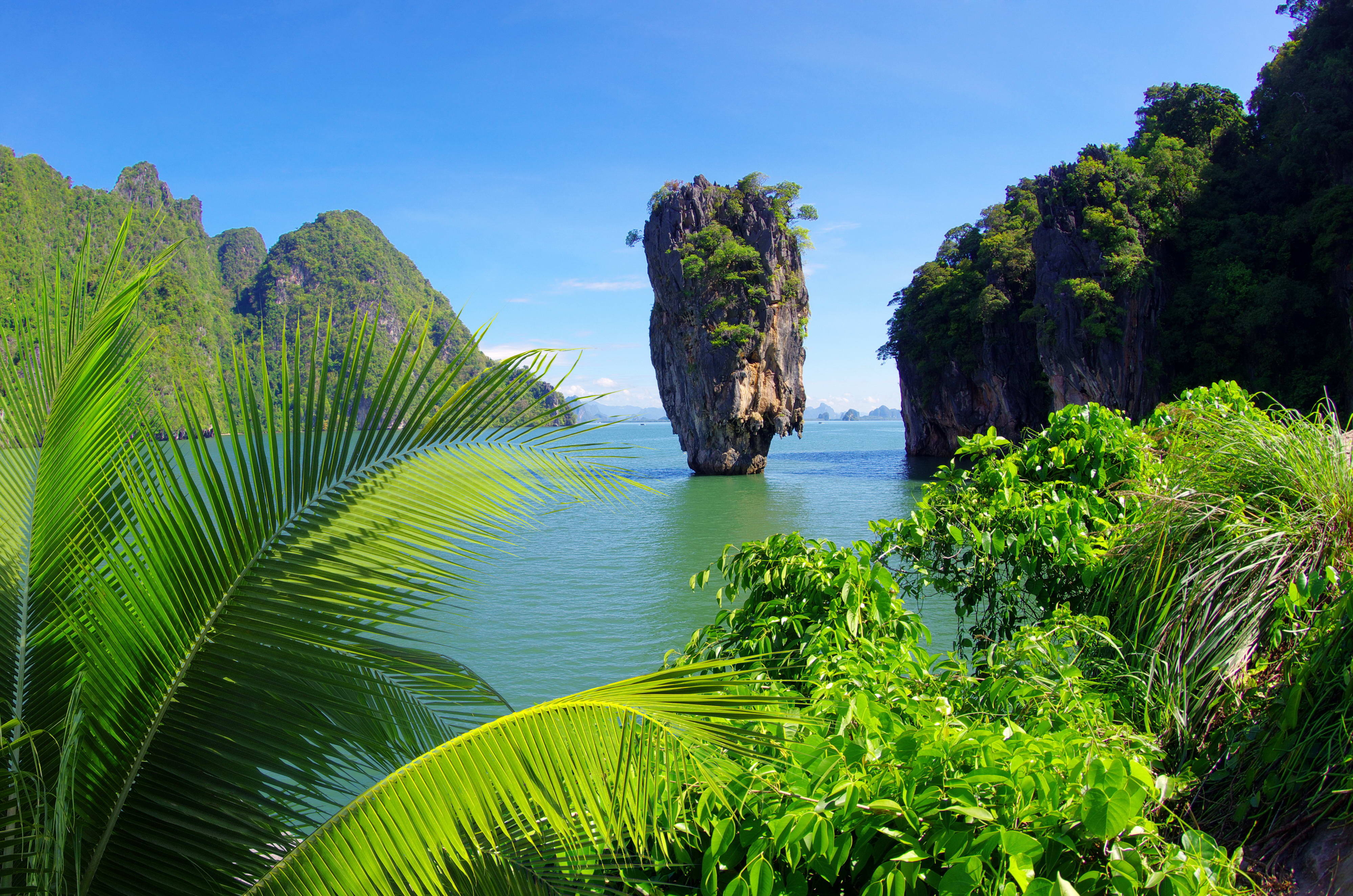 Desktop wallpaper: Tropics, Thailand, Island, Holiday, Tapu Island, Phuket, Lagoon, Earth, Khao Phing Kan, Phang Nga Bay 4K free download for PC. 670816