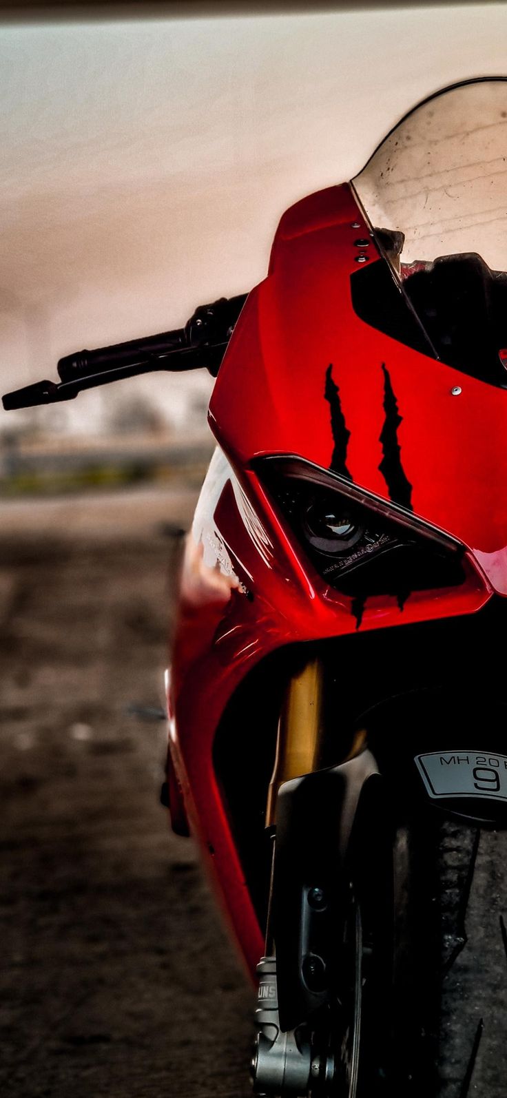 Super Bikes Wallpaper HD 1080p for iPhone