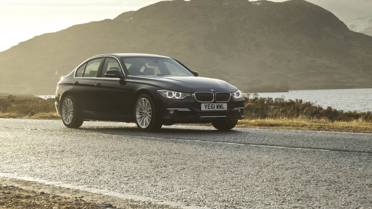 BMW 335i Luxury Review, Specs And 0 60 Time