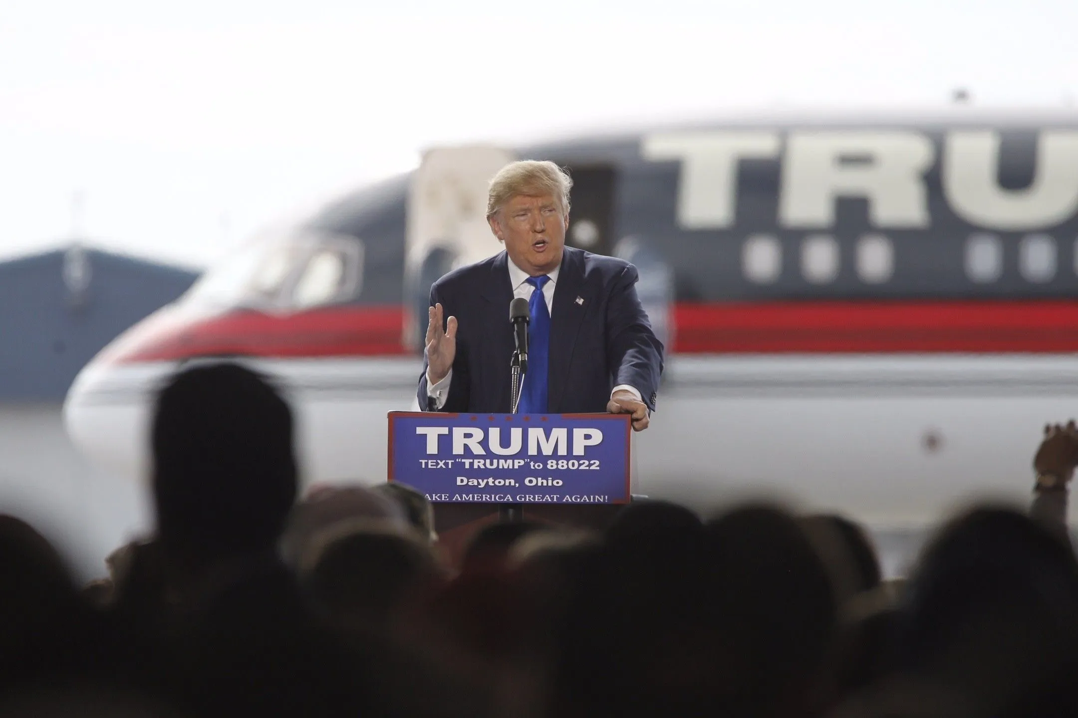 Donald Trump Phone Wallpaper: Free 4K & HD Downloads