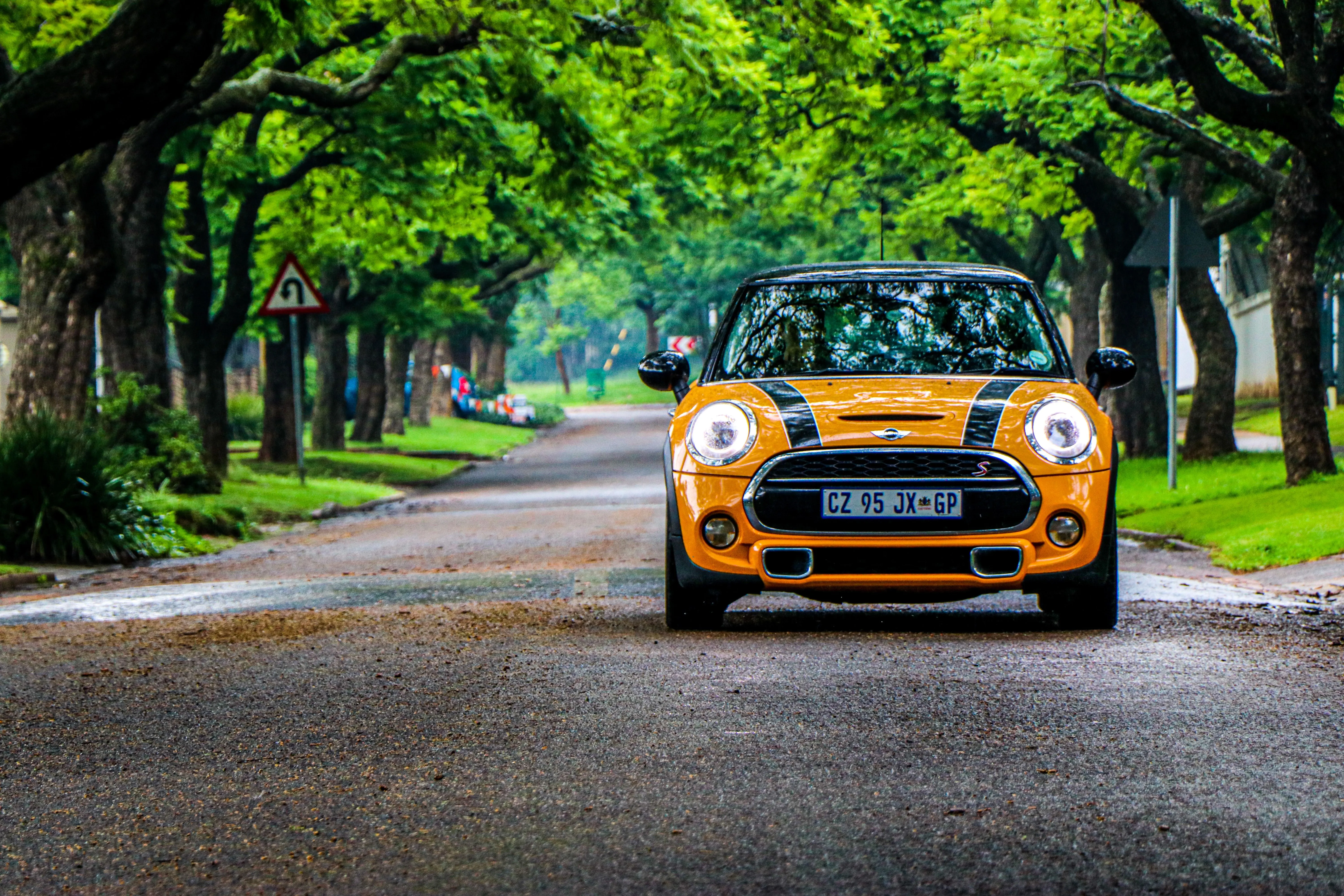 Mini Cooper Phone Wallpaper: Free 4K & HD Downloads