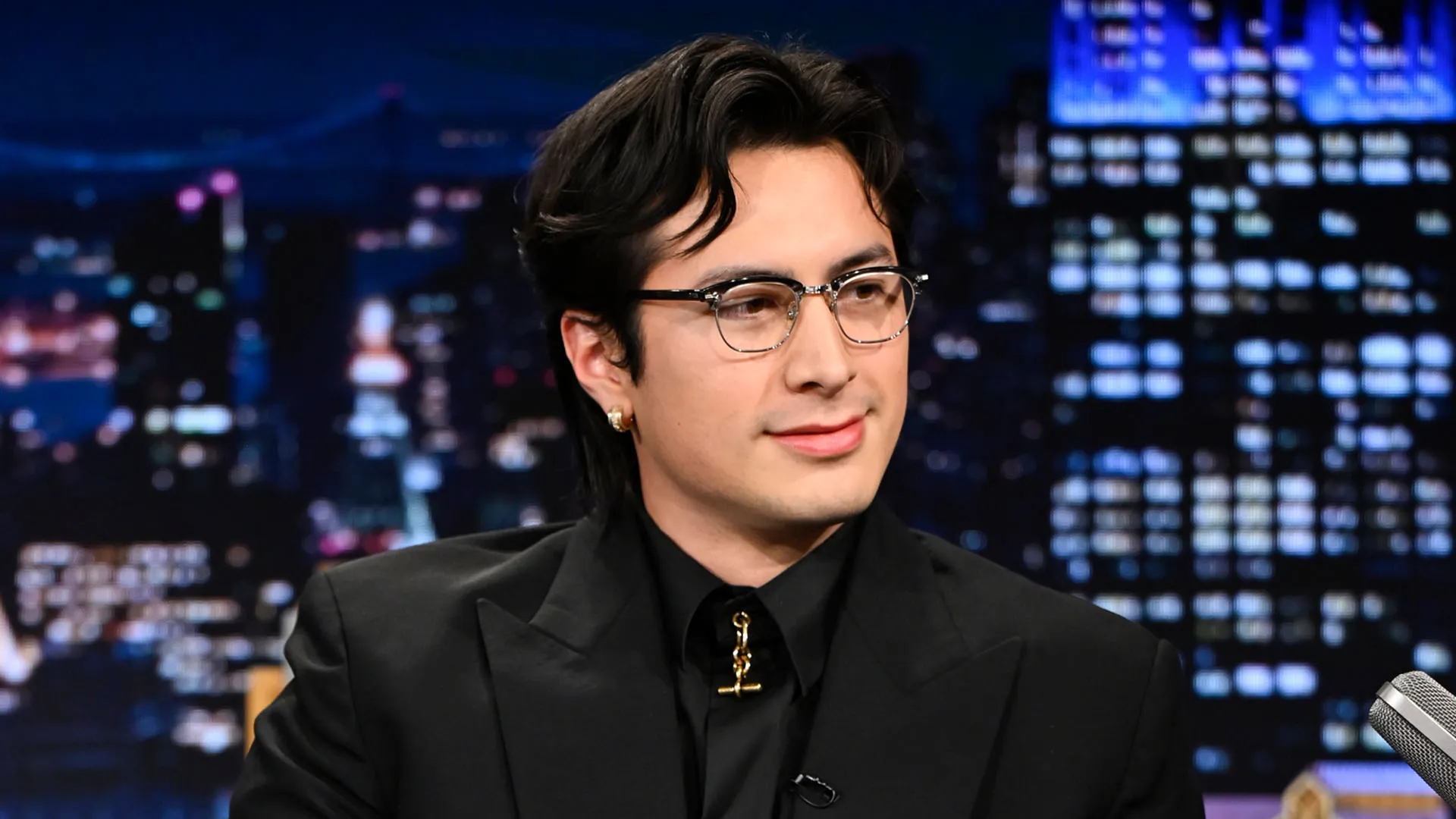 Heated Rivalry's Hudson Williams shocks Jimmy Fallon with NSFW comments as host says 'this is the