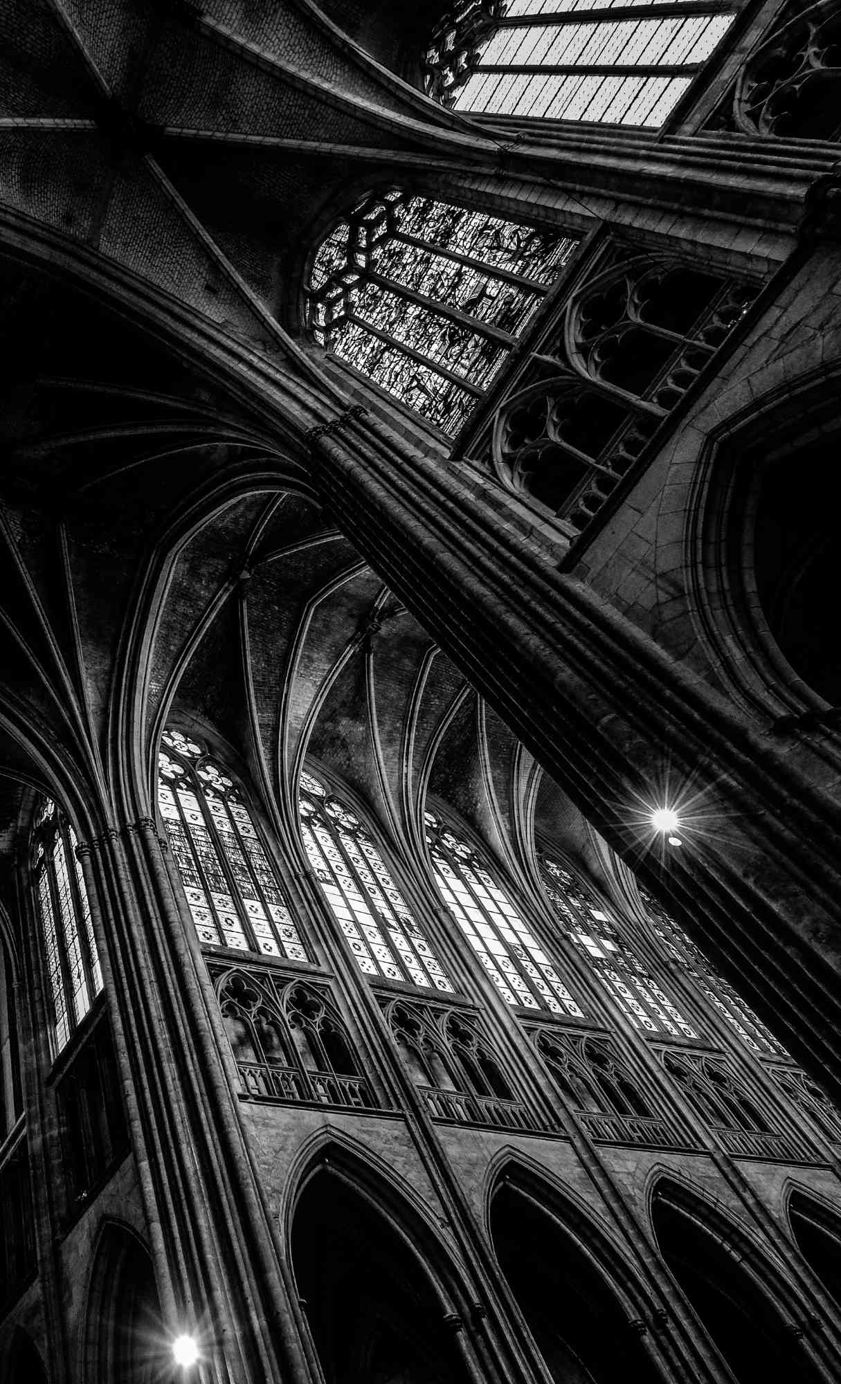 Best Dark or Black iPhone Wallpaper iPhone Background [FREE Download]