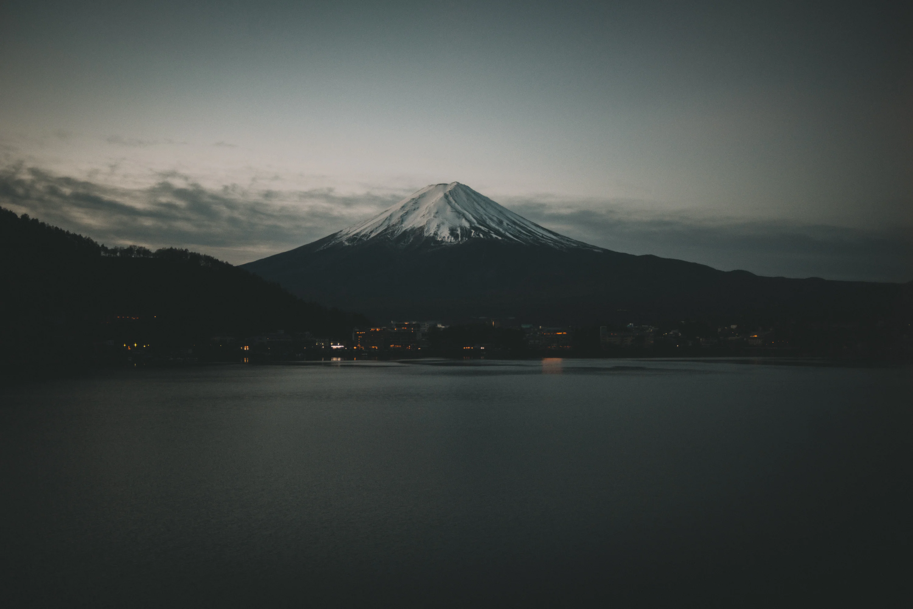 Dark Japan Picture. Download Free Image