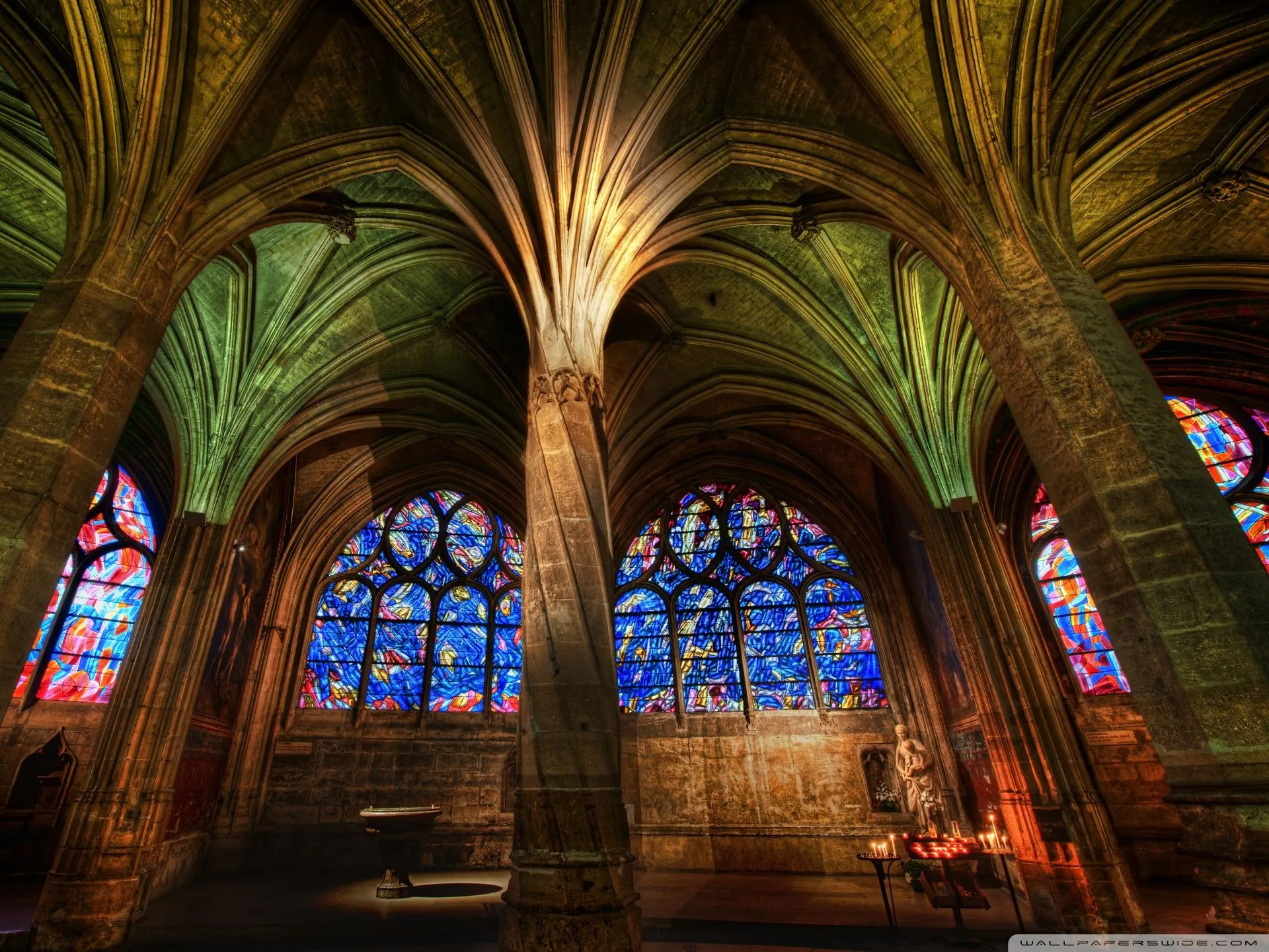 Gothic Cathedral Interior 4K UHD Wallpaper for UltraHD Desktop and TV, Smartphone and Tablet Devices