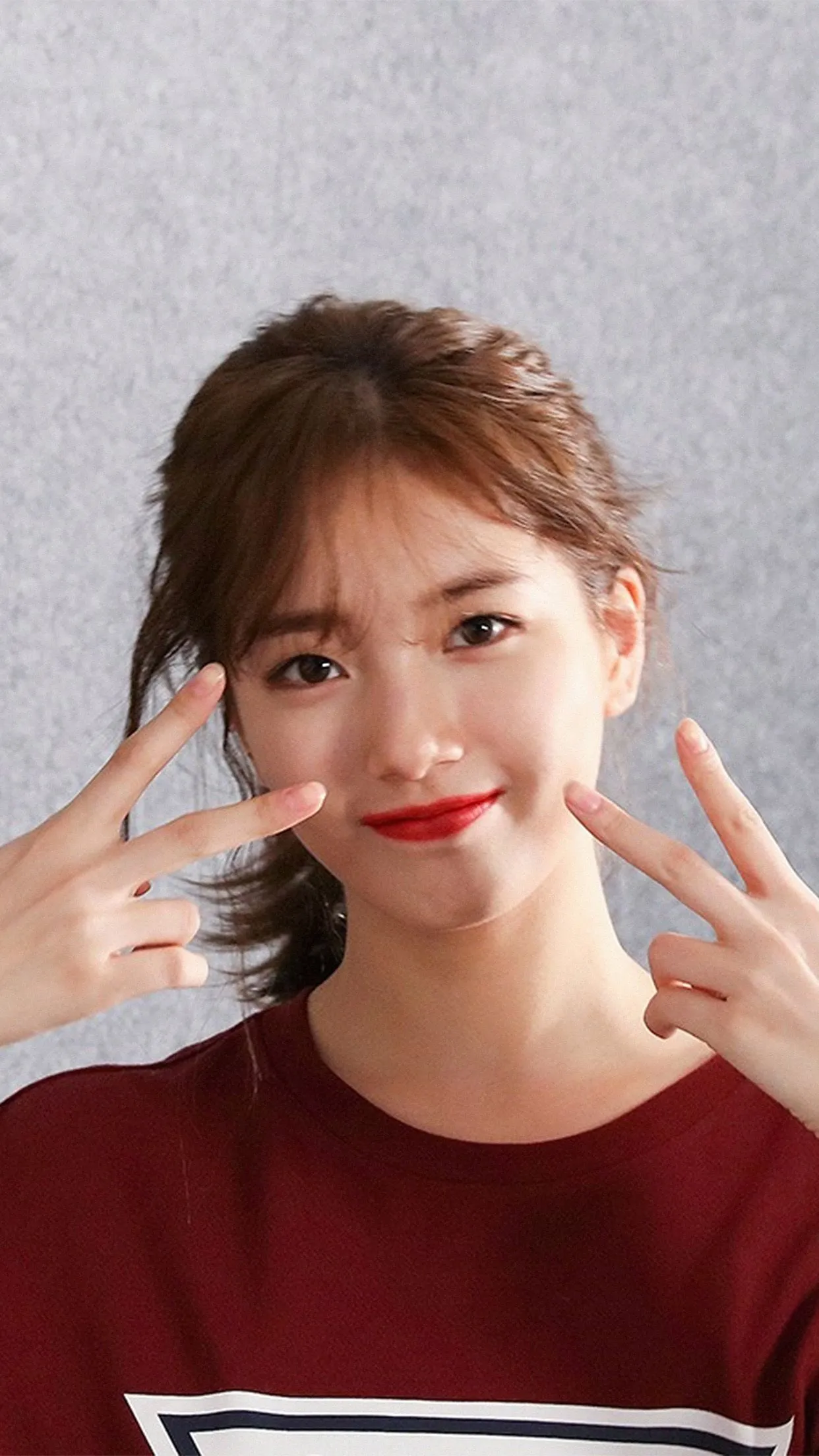 iPhone X wallpaper. suji cute asian girl kpop