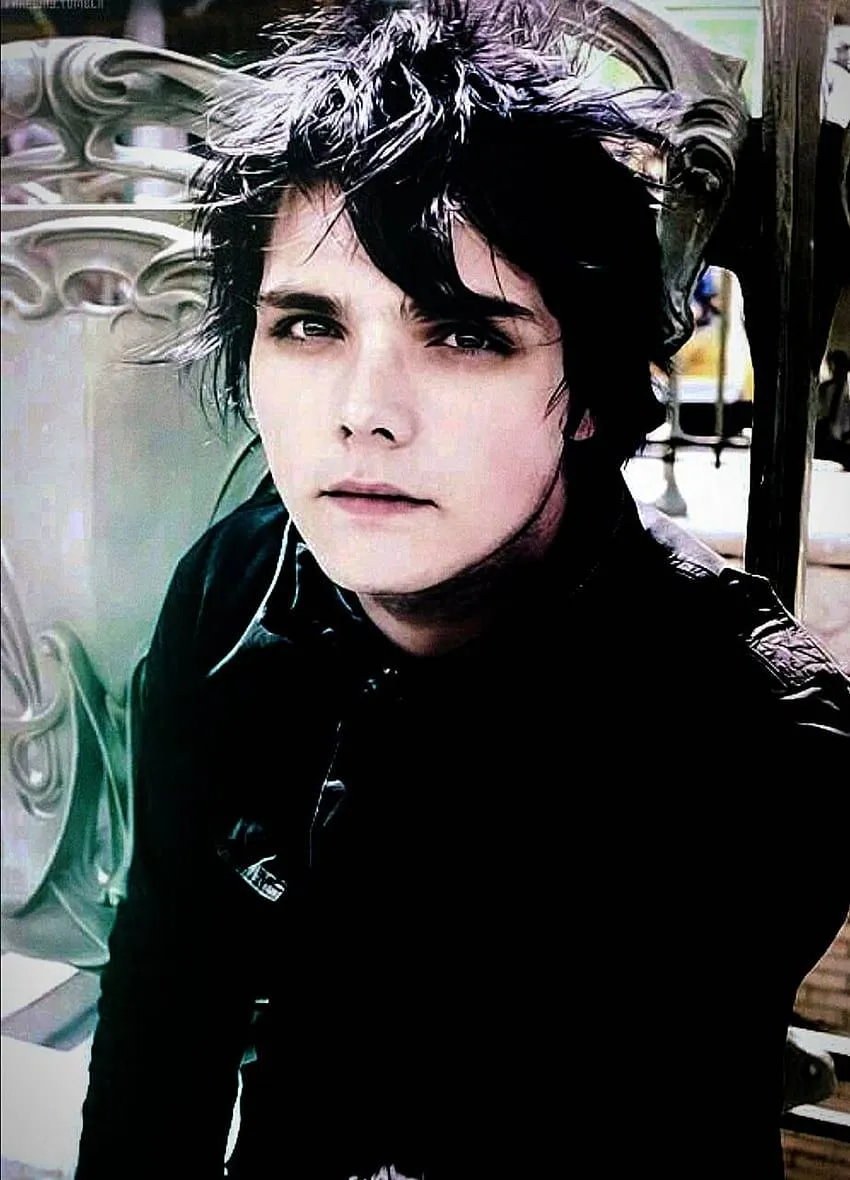 Gerard Way HD phone wallpaper