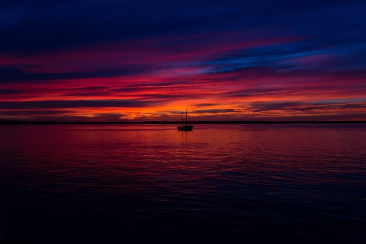 Free picture: dusk, dawn, sunset, water, outdoor, reflection, colorful, red sky