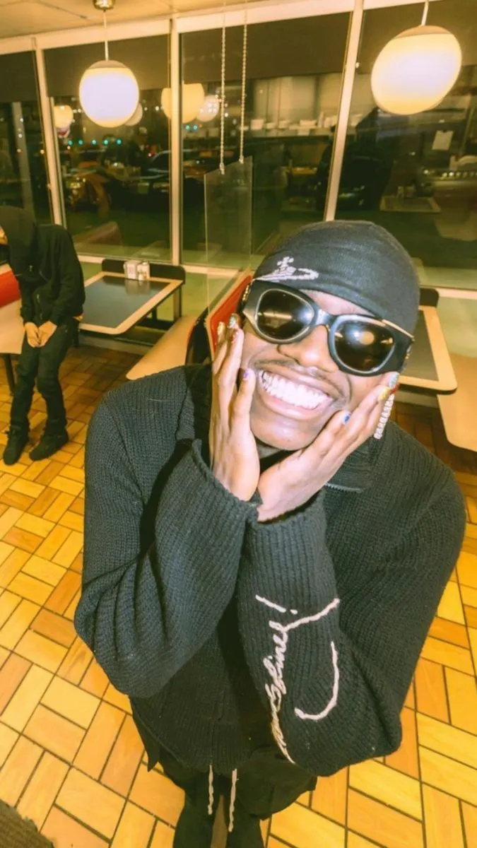 Lil Yatchy Wallpaper. Kändisar, Kläder, Inspo