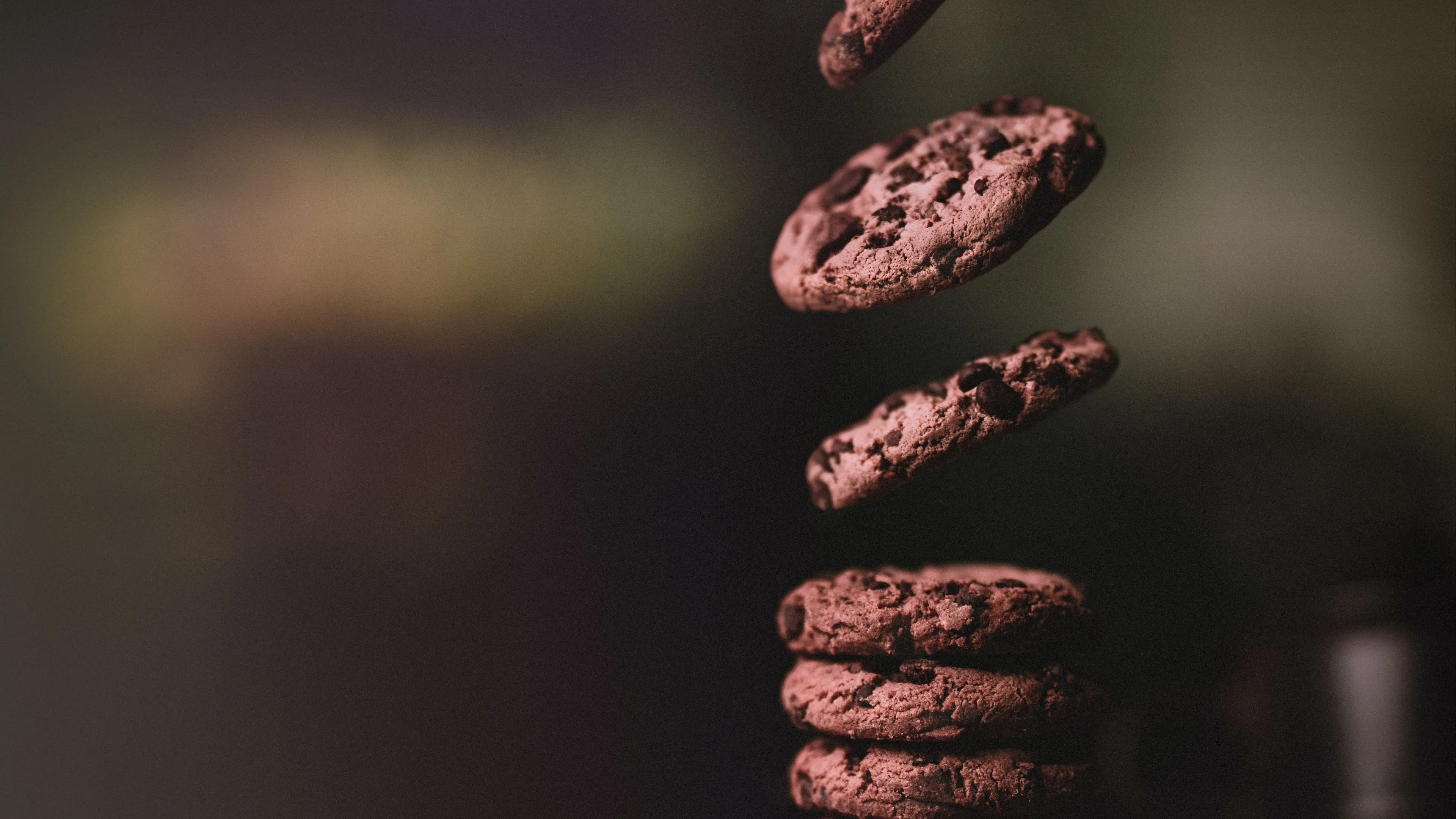 Download wallpaper 3840x2160 biscuits, pastries, chocolate, levitation 4k uhd 16:9 HD background