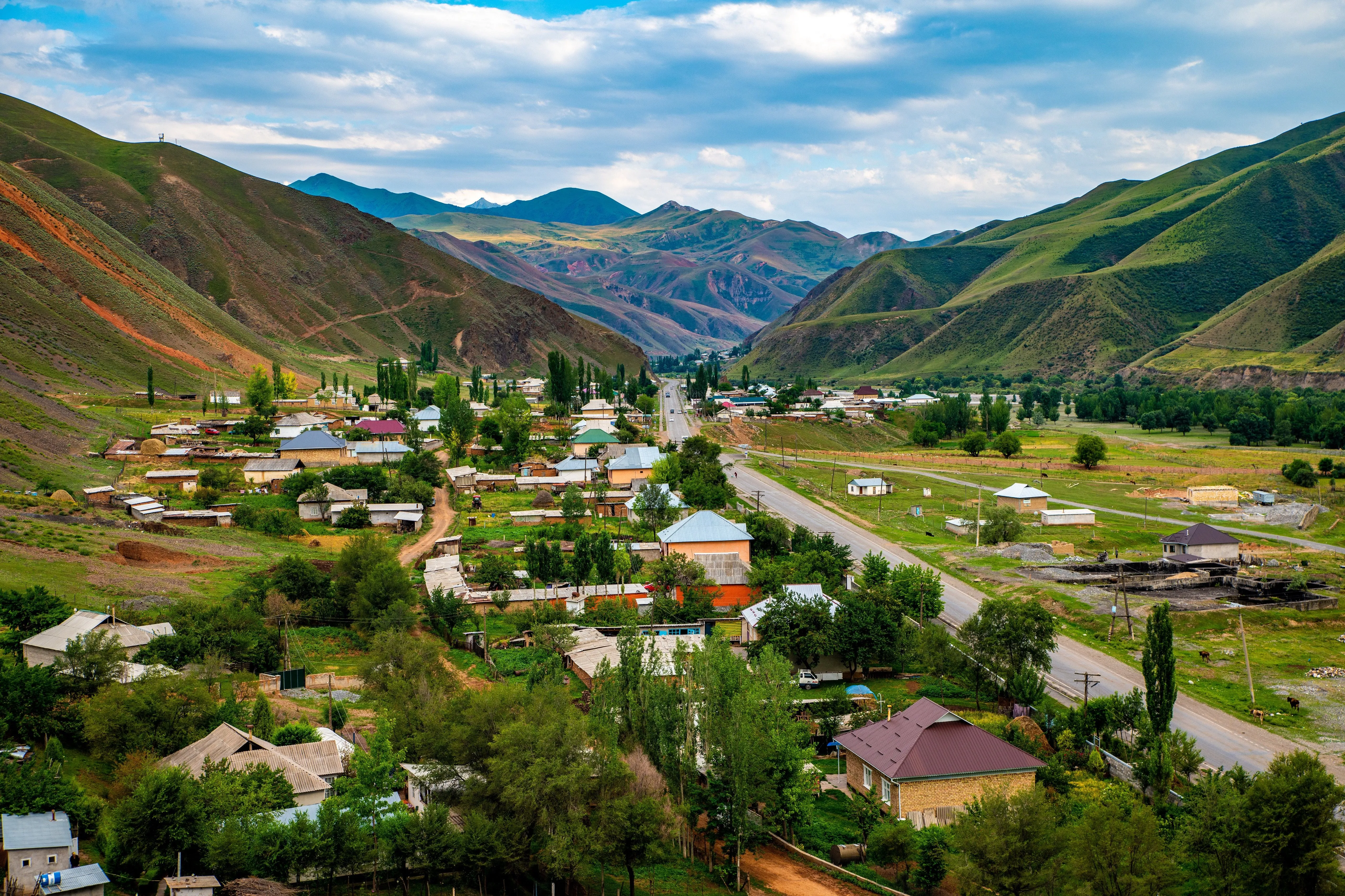 4K, 5K, Osh Region, Kyrgyzstan, Mountains, Roads, Houses, HD Wallpaper