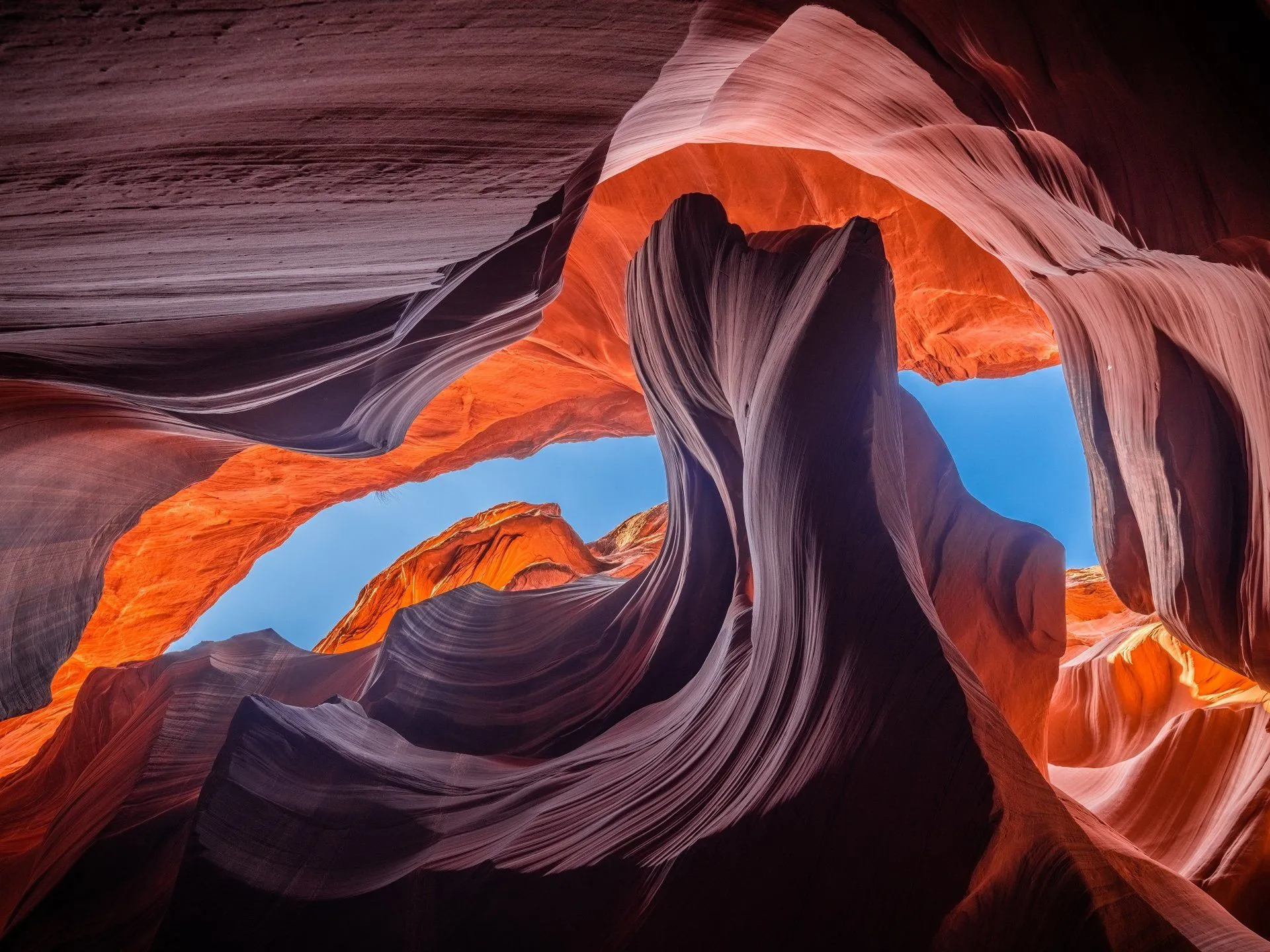 Antelope Canyon Majesty Ultra HD Wallpaper