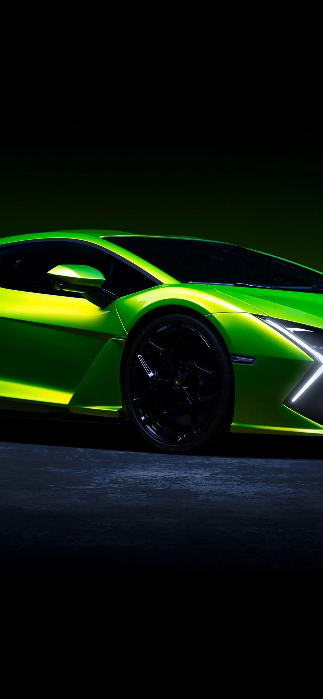 Free HD Lamborghini Vibrant Lime Green Wallpaper