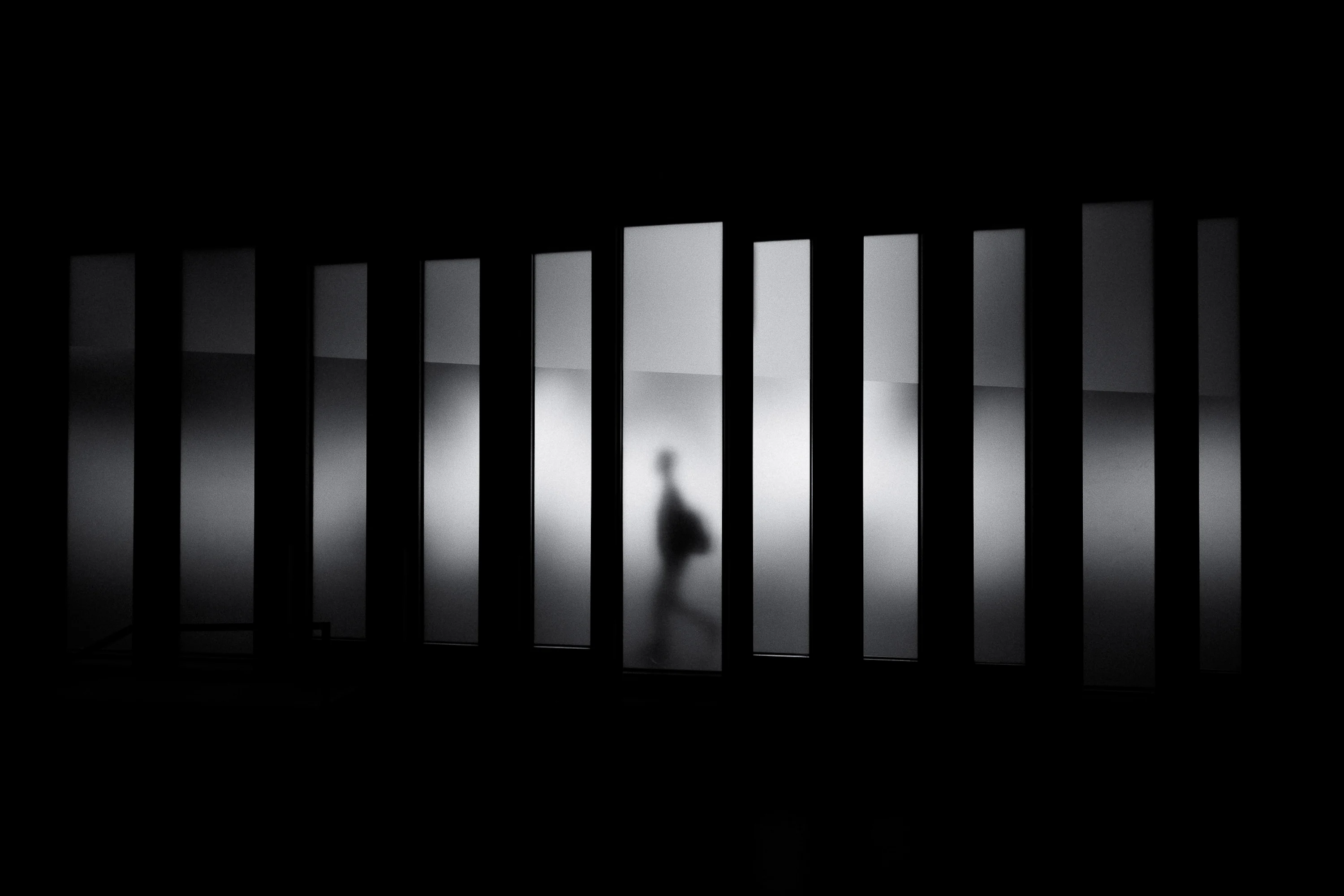 Black And White Wallpaper: Free HD Download [4K]