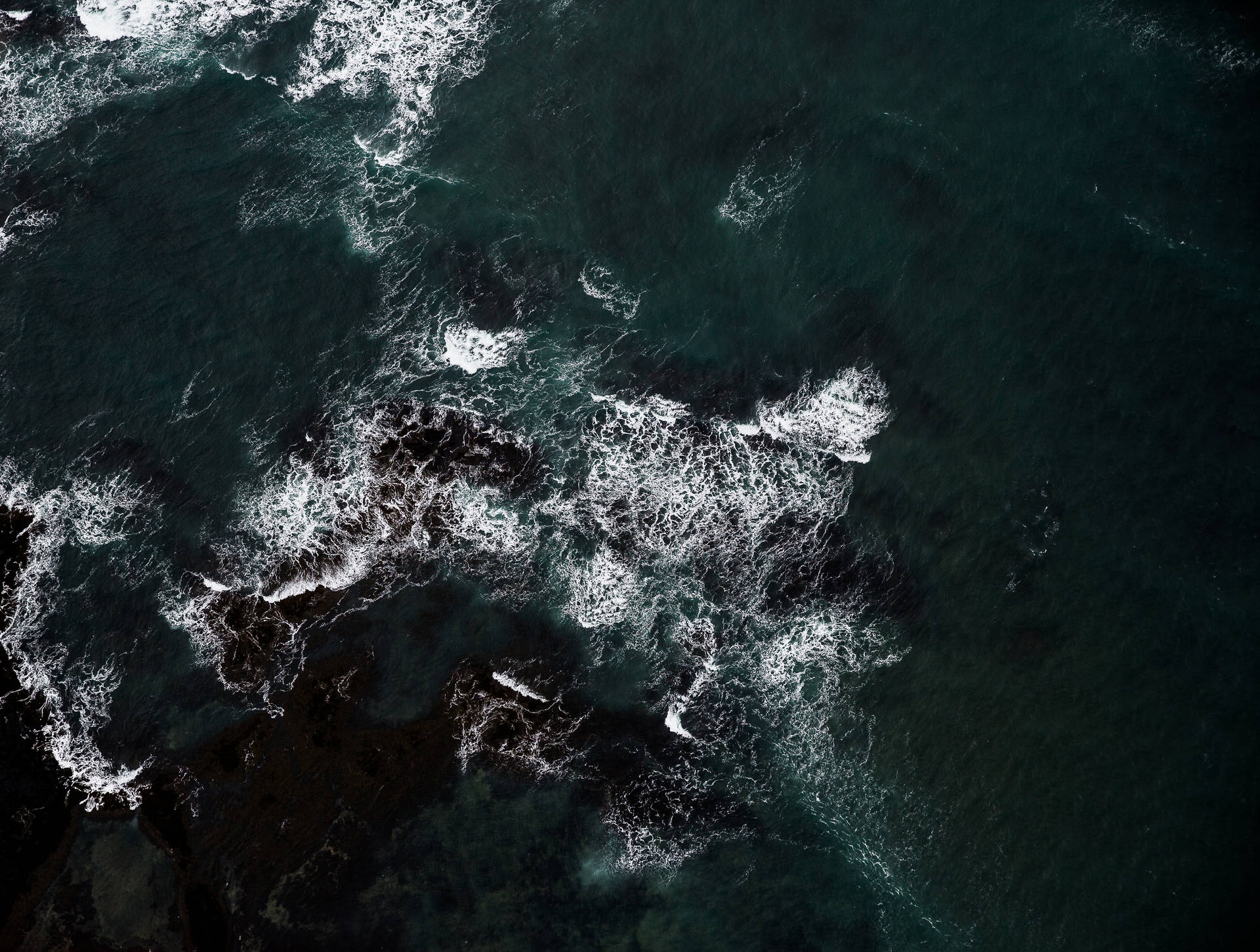 Dark Green Wallpaper