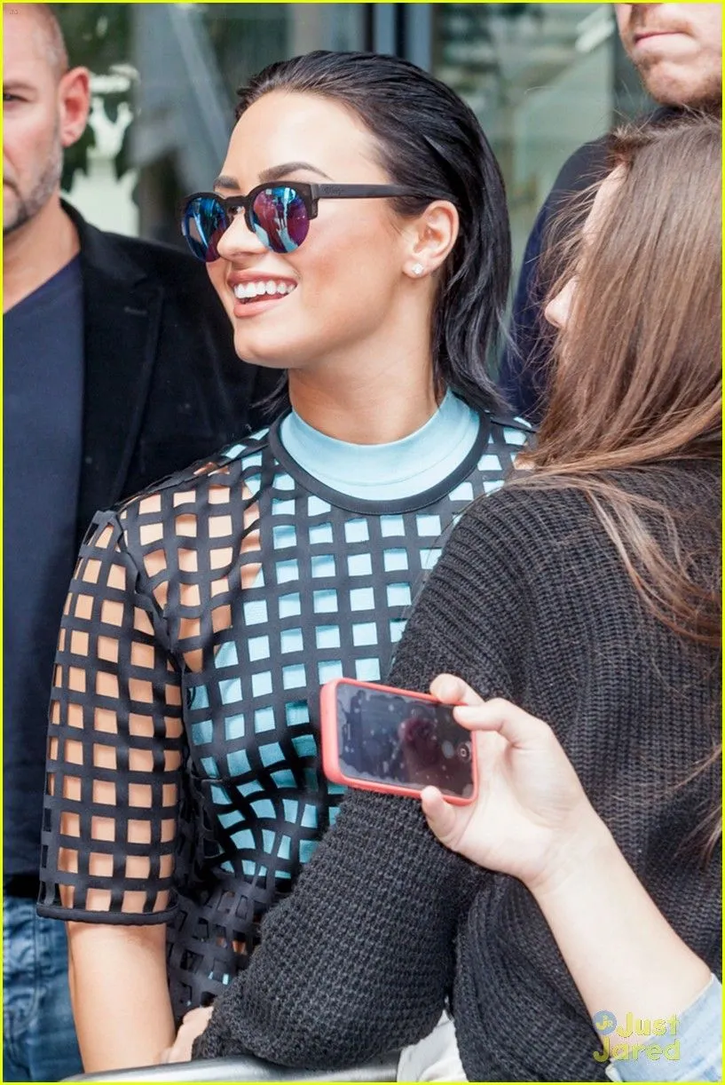 Demi Lovato Changes Phone Background for First Time Since Buddy Died: Photo 861383. Demi Lovato Picture. Just Jared Jr