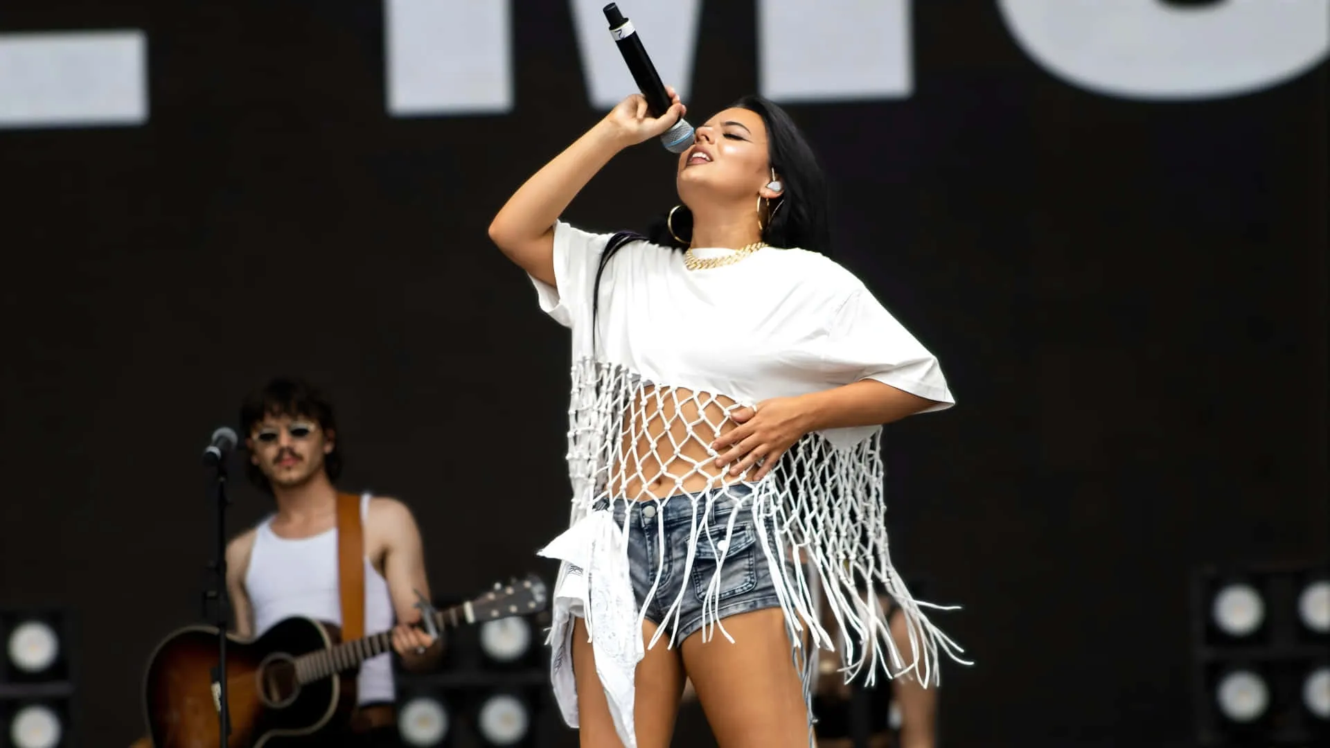 Download Jessie Murph Live Performance Wallpaper